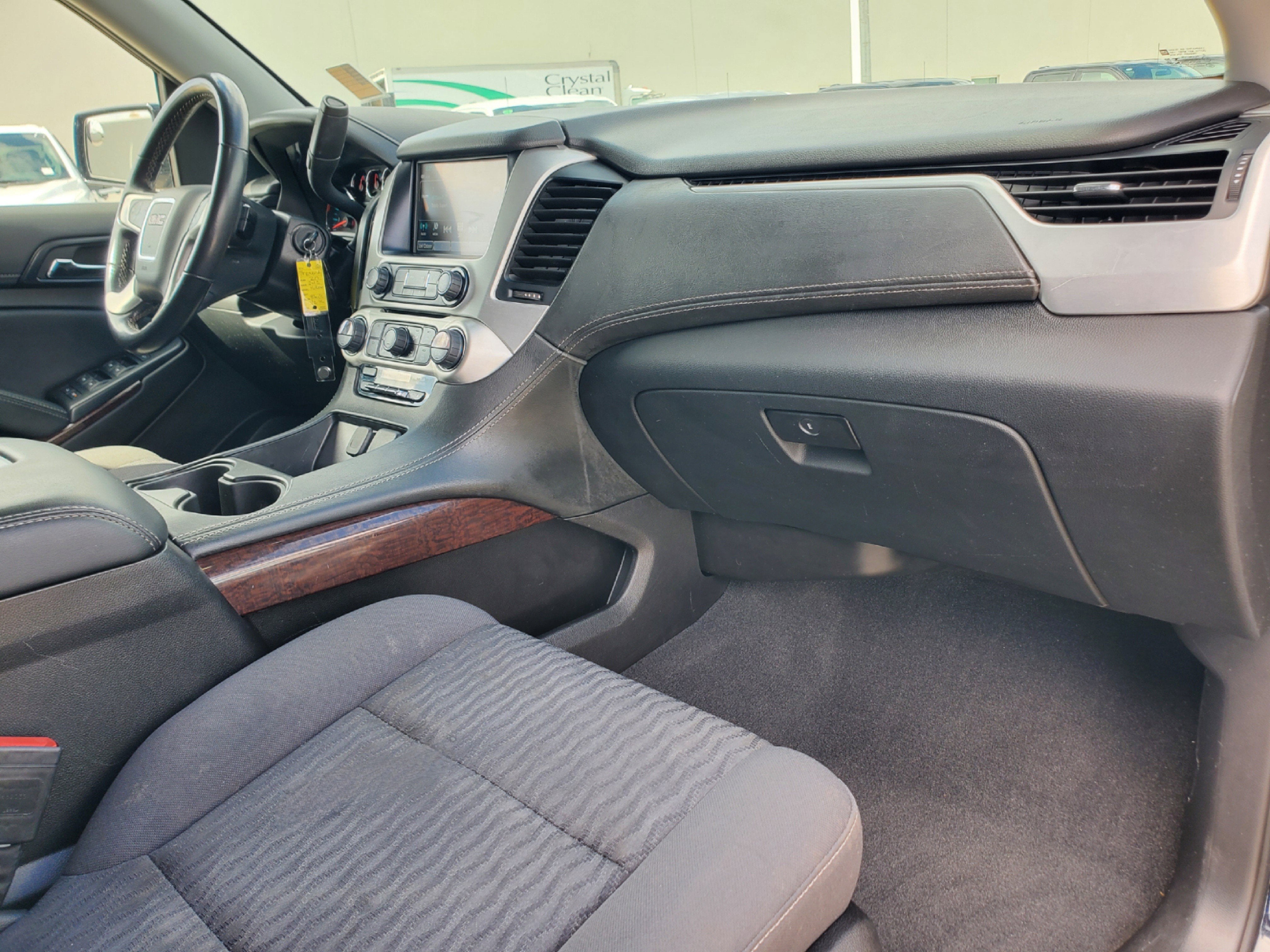 2020 GMC Yukon SLE