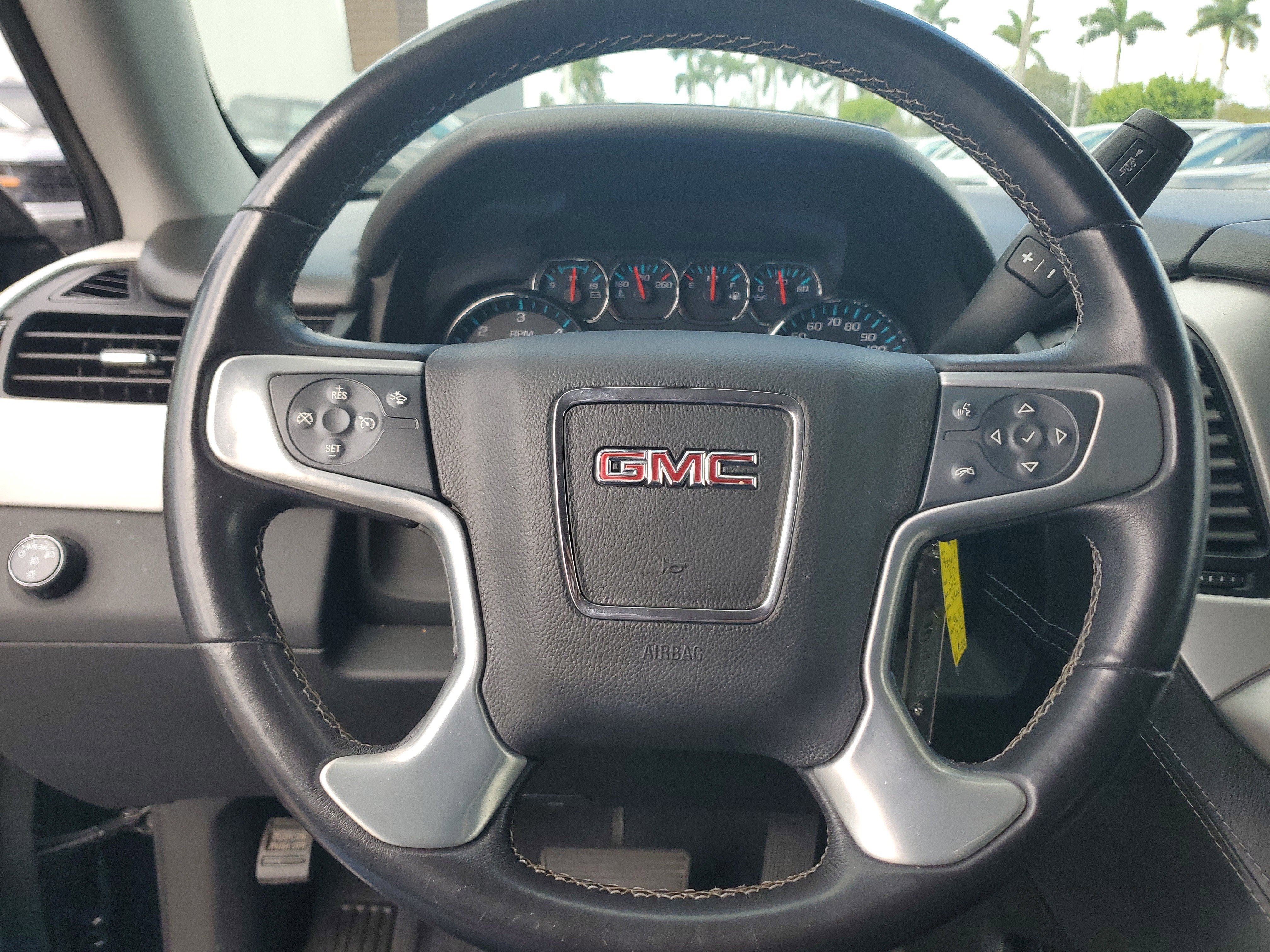 2020 GMC Yukon SLE