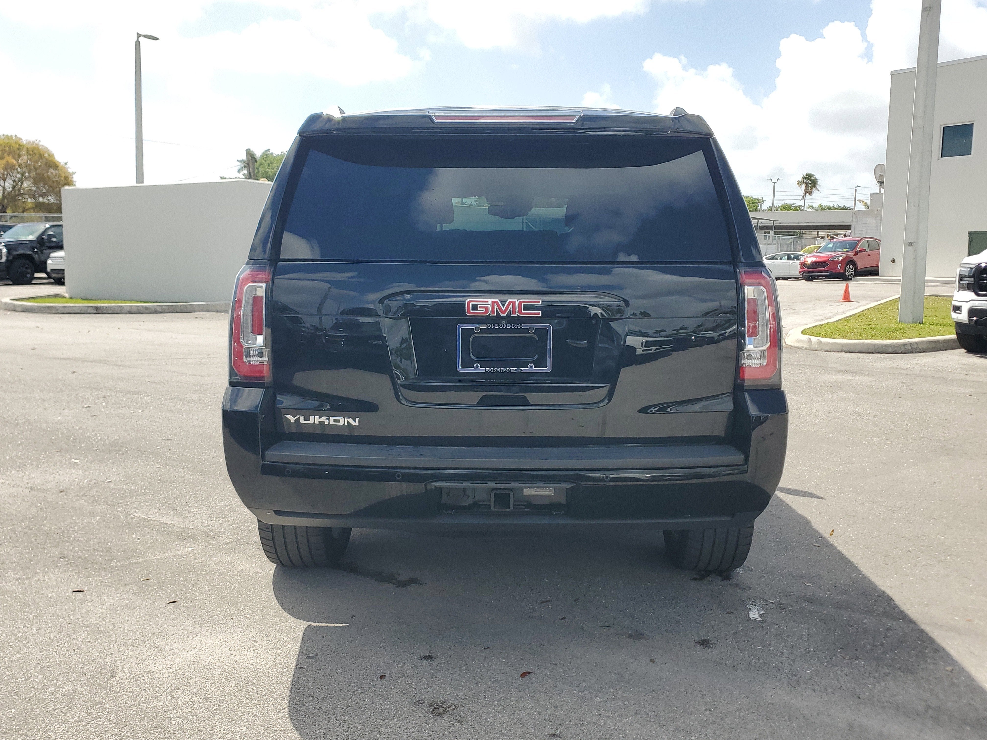 2020 GMC Yukon SLE