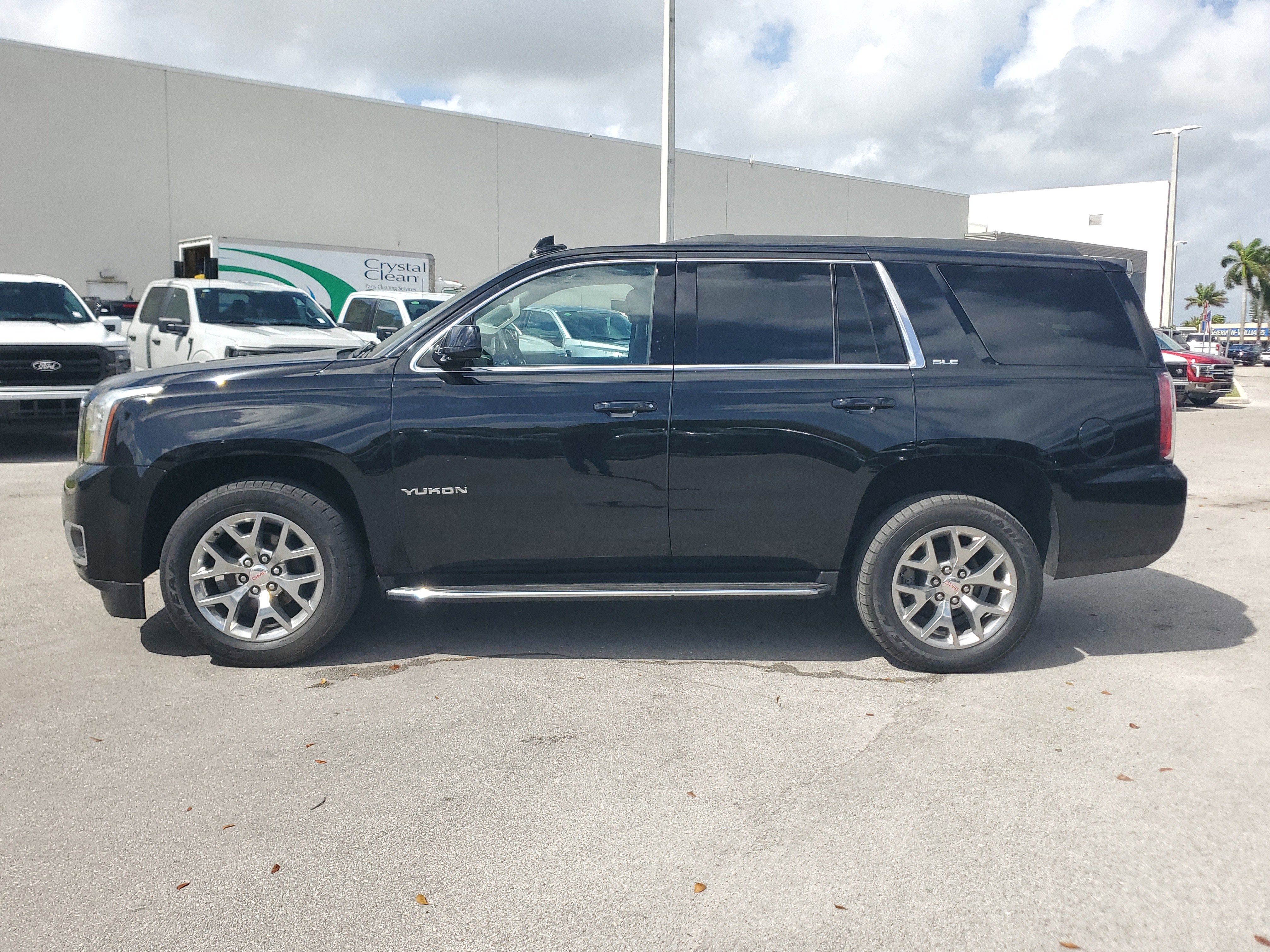 2020 GMC Yukon SLE