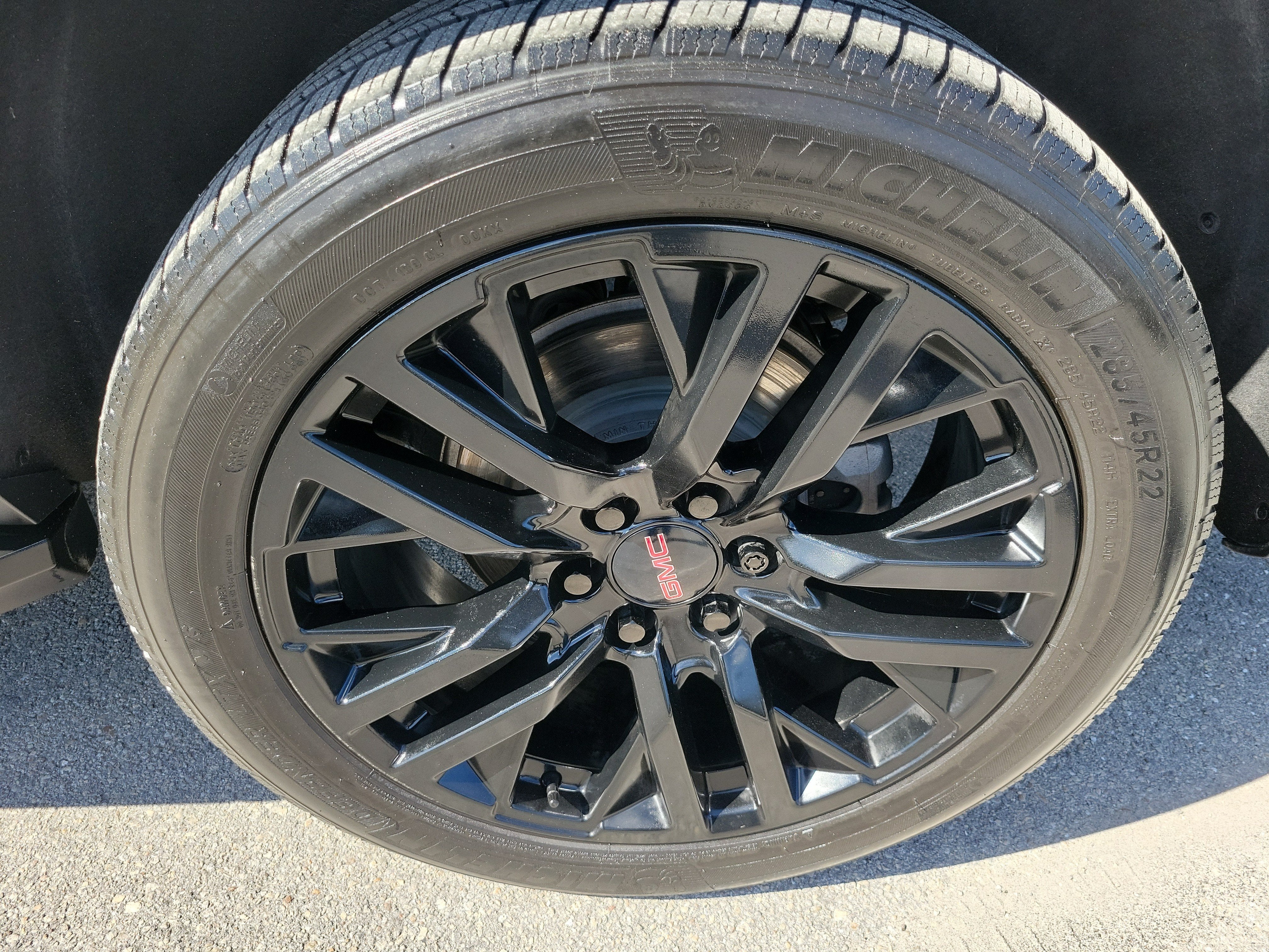2021 GMC Yukon SLE