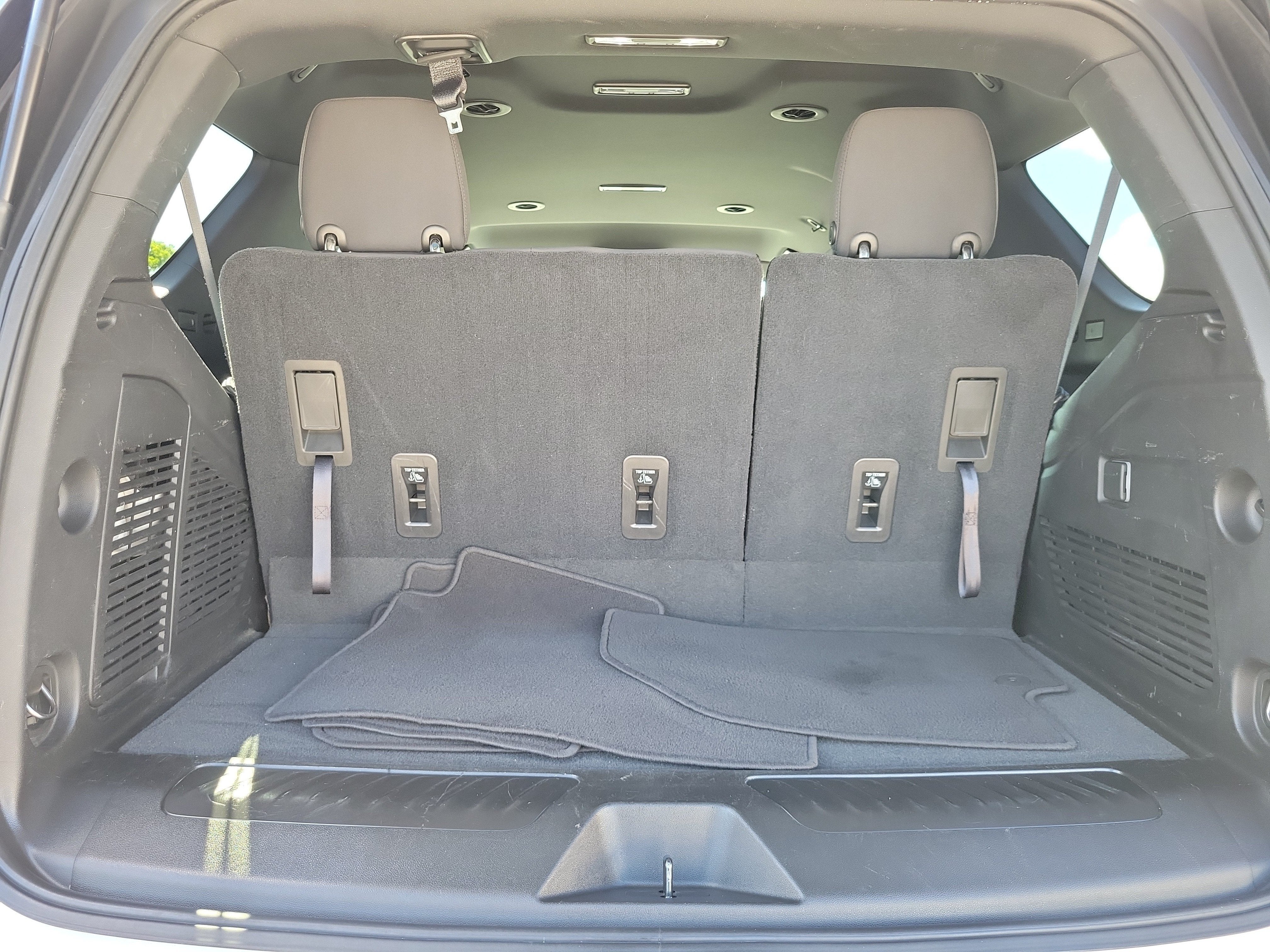 2021 GMC Yukon SLE