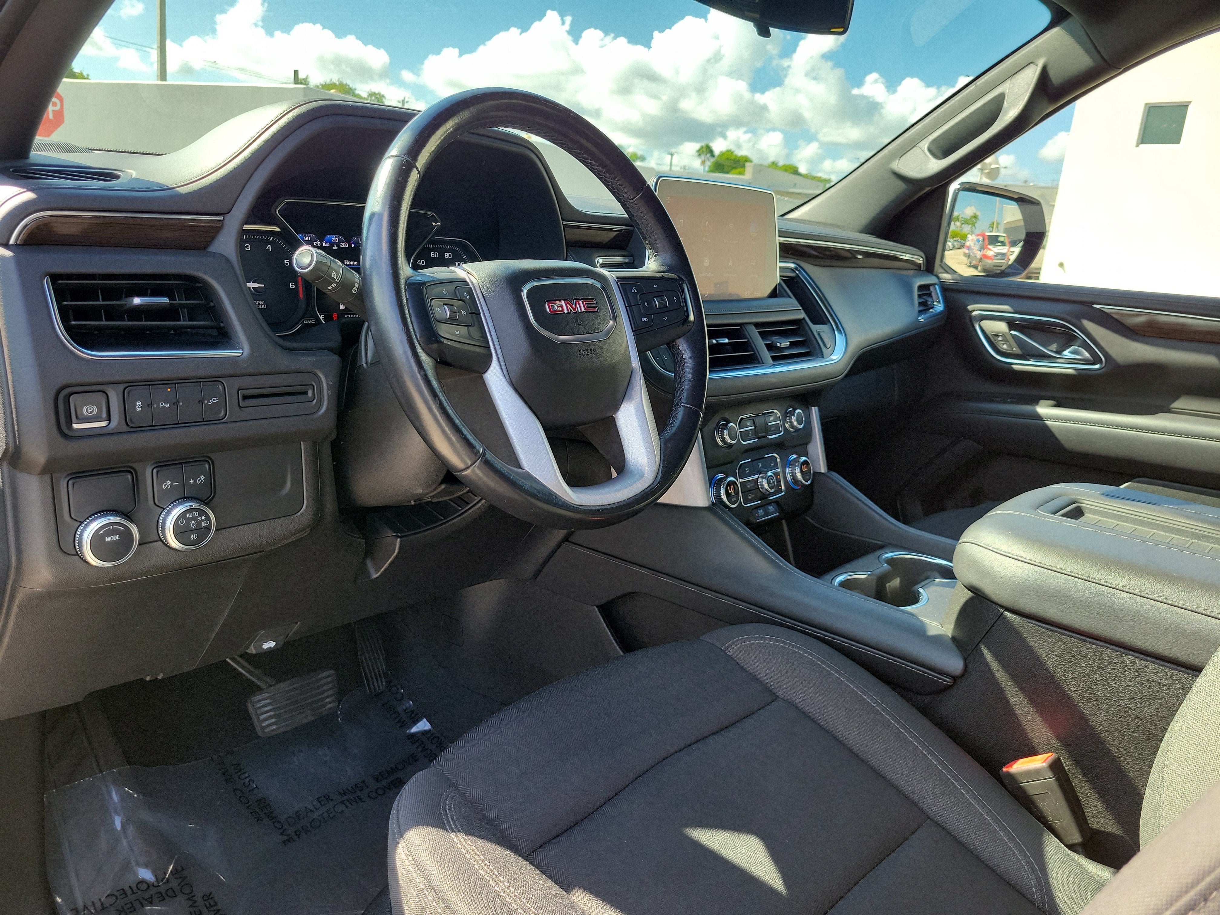 2021 GMC Yukon SLE