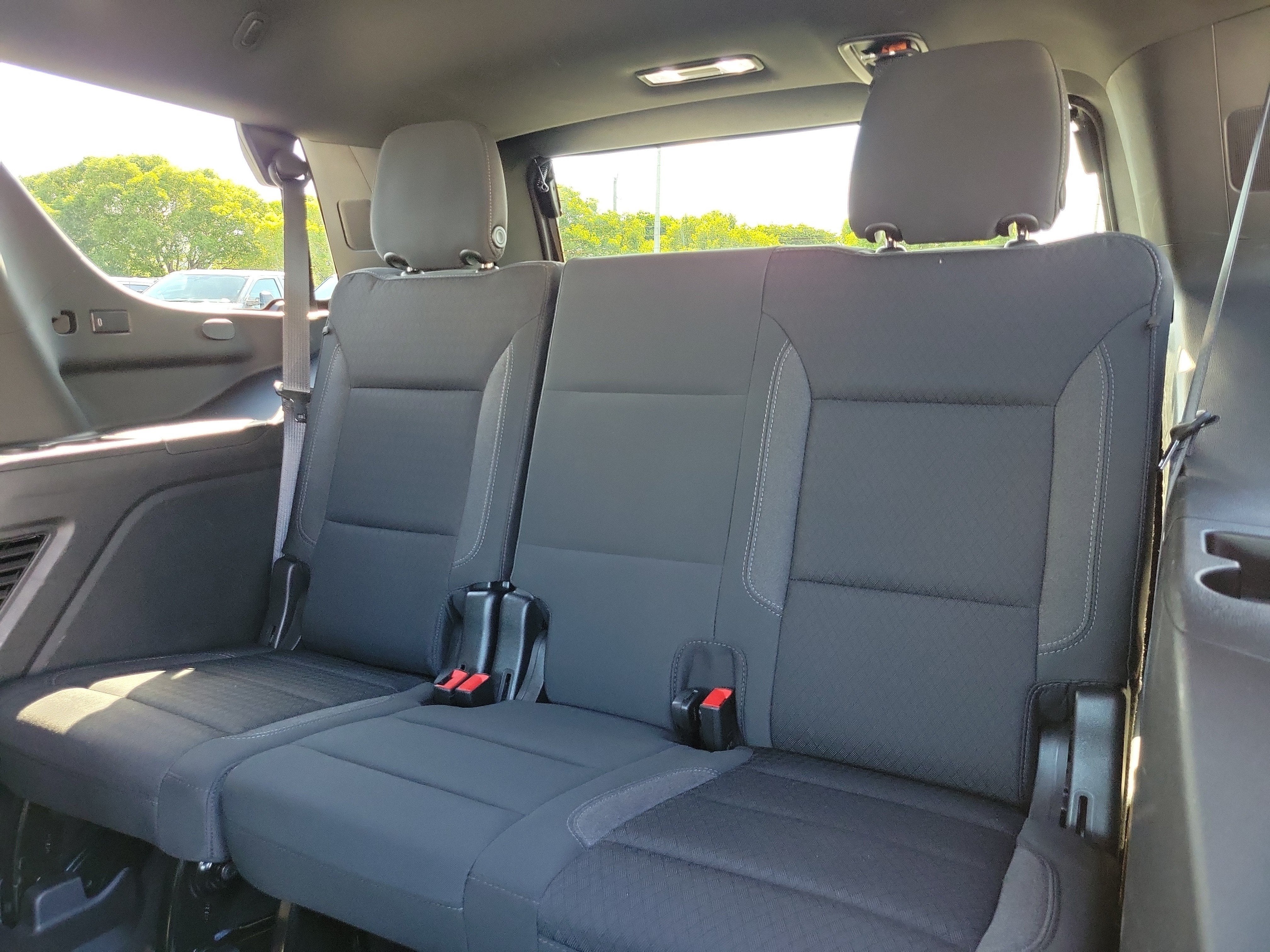 2021 GMC Yukon SLE
