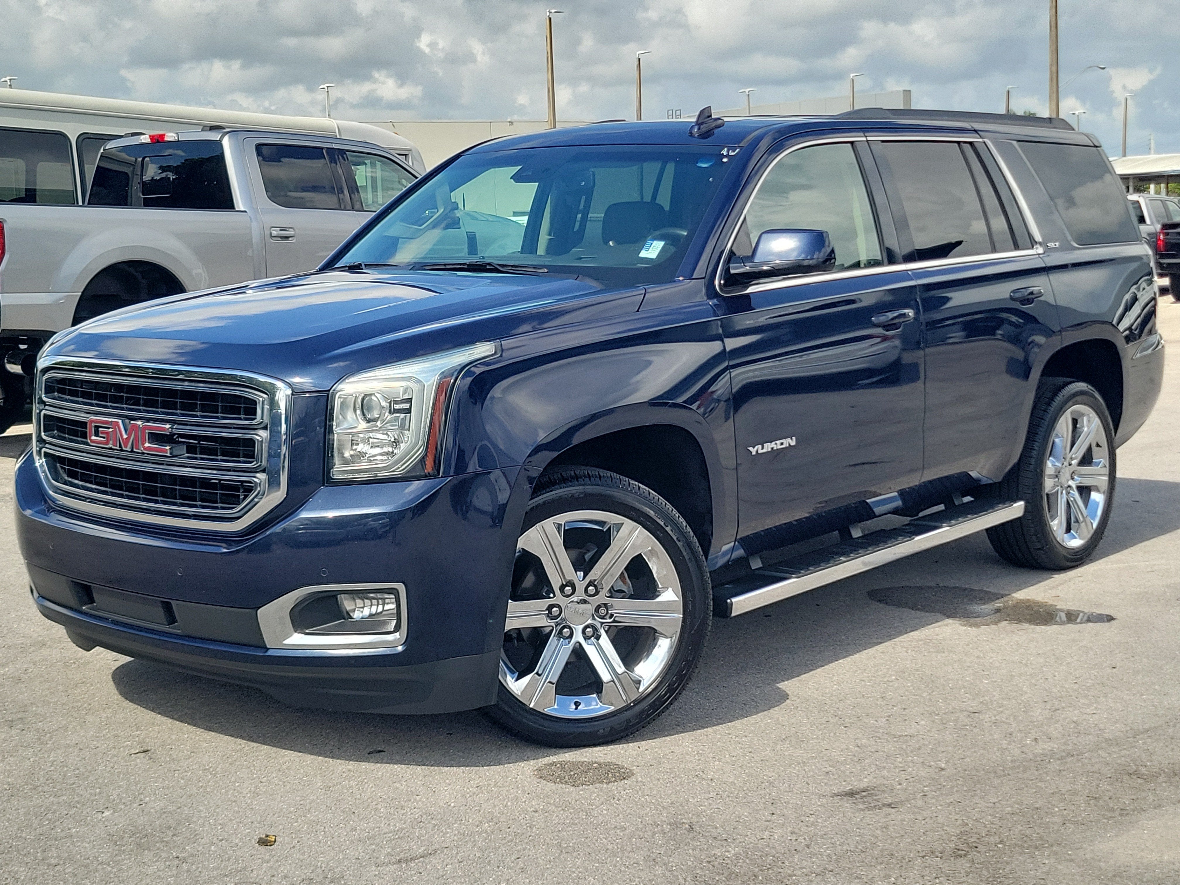 2019 GMC Yukon SLT