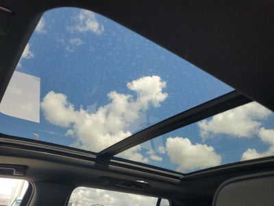 2023 GMC Yukon XL Denali 4WD