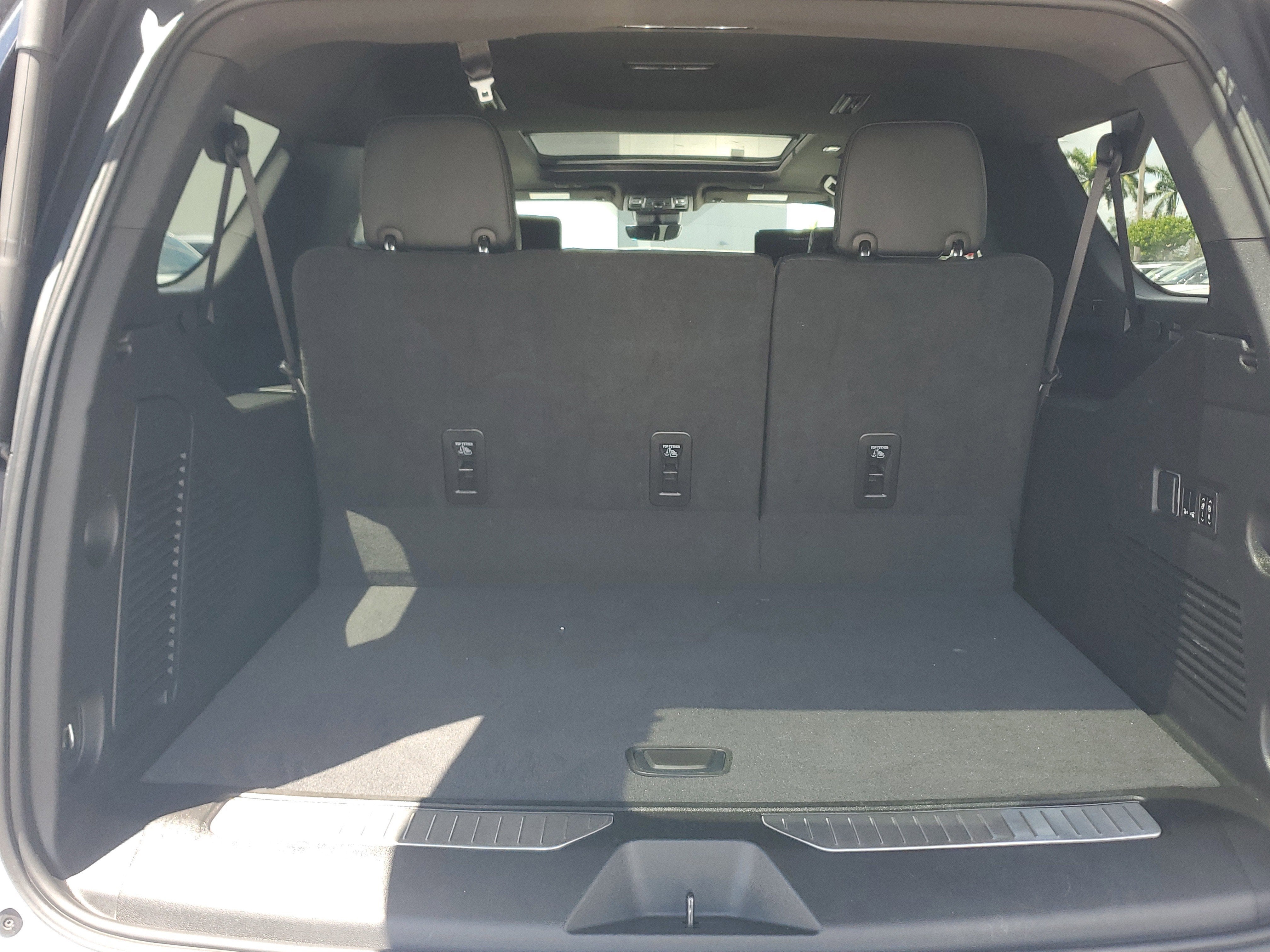 2023 GMC Yukon XL Denali 4WD