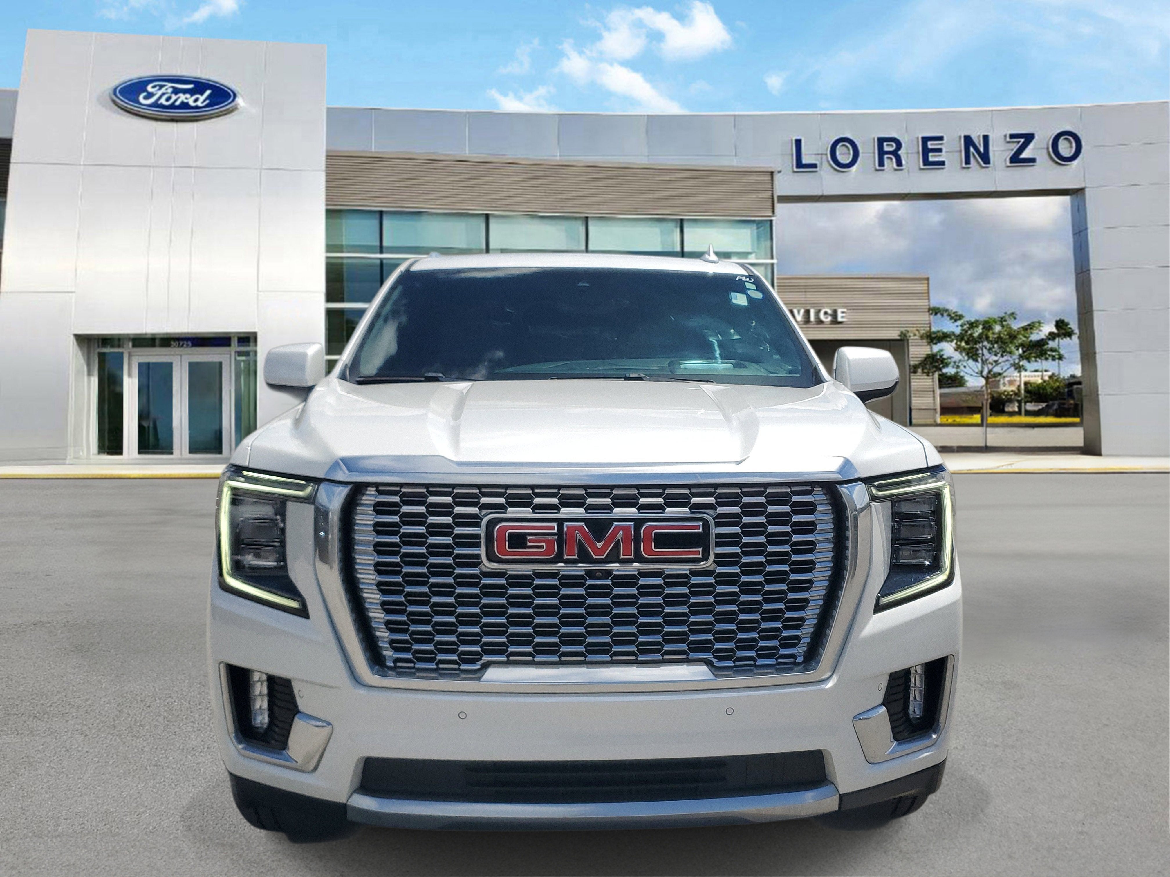 2023 GMC Yukon XL Denali 4WD