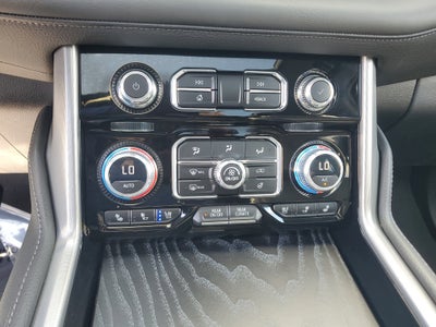 2023 GMC Yukon XL Denali 4WD