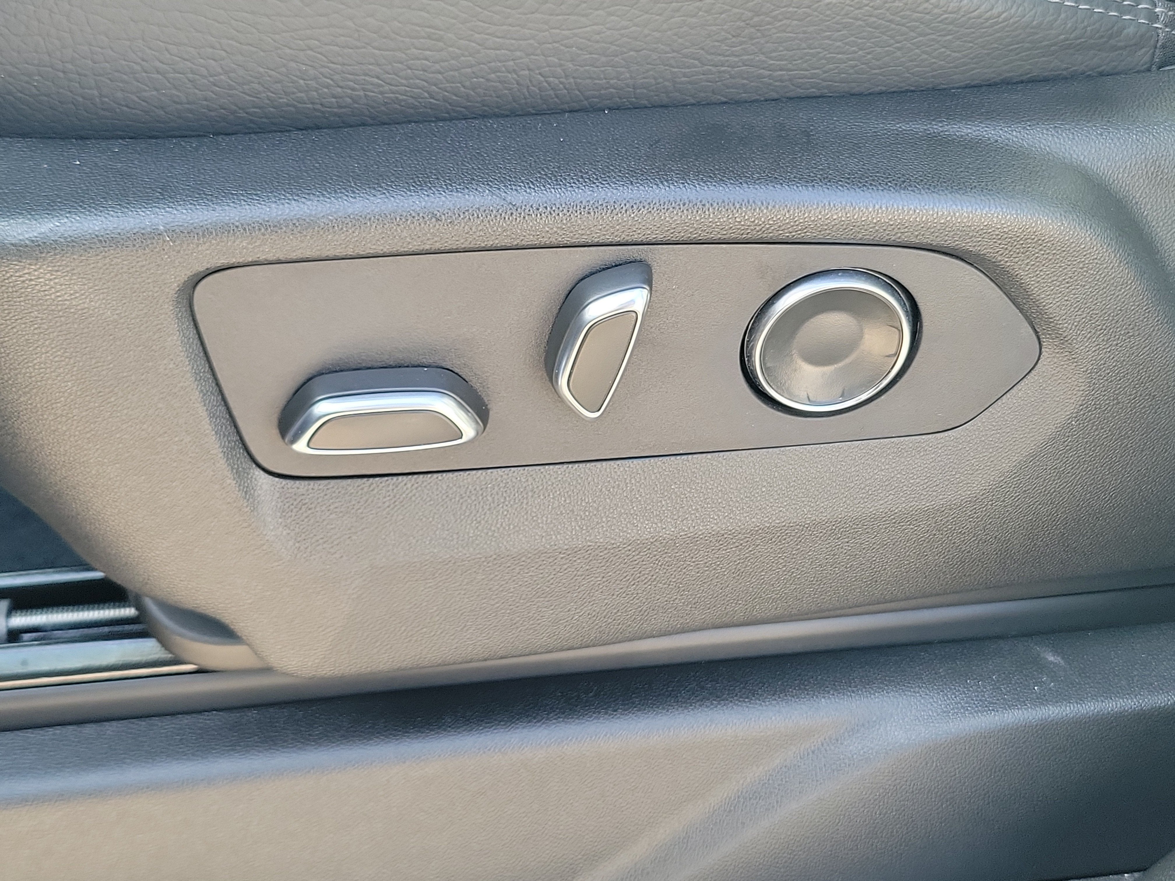 2024 GMC Yukon XL Denali 4WD