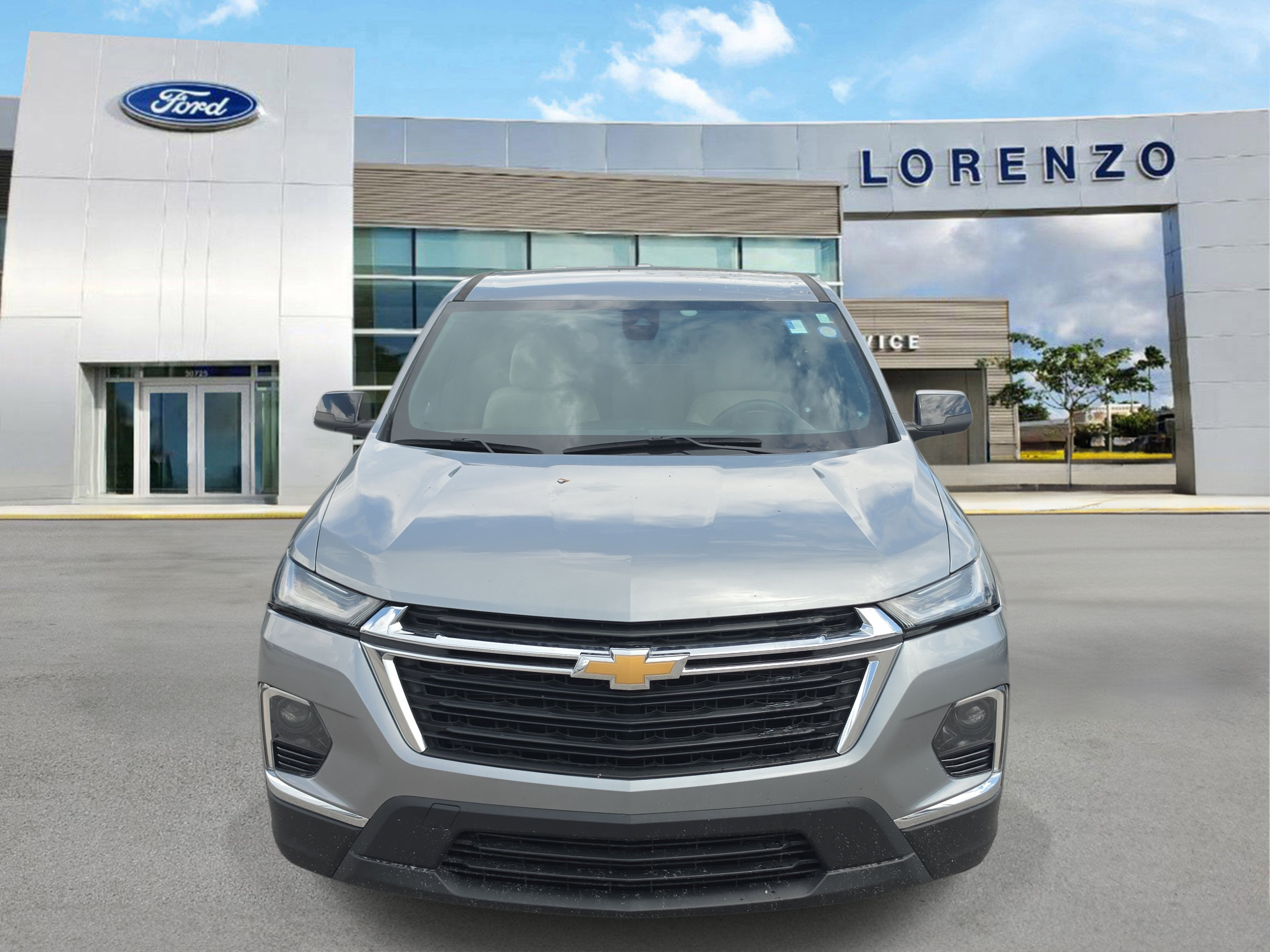 2023 Chevrolet Traverse LS