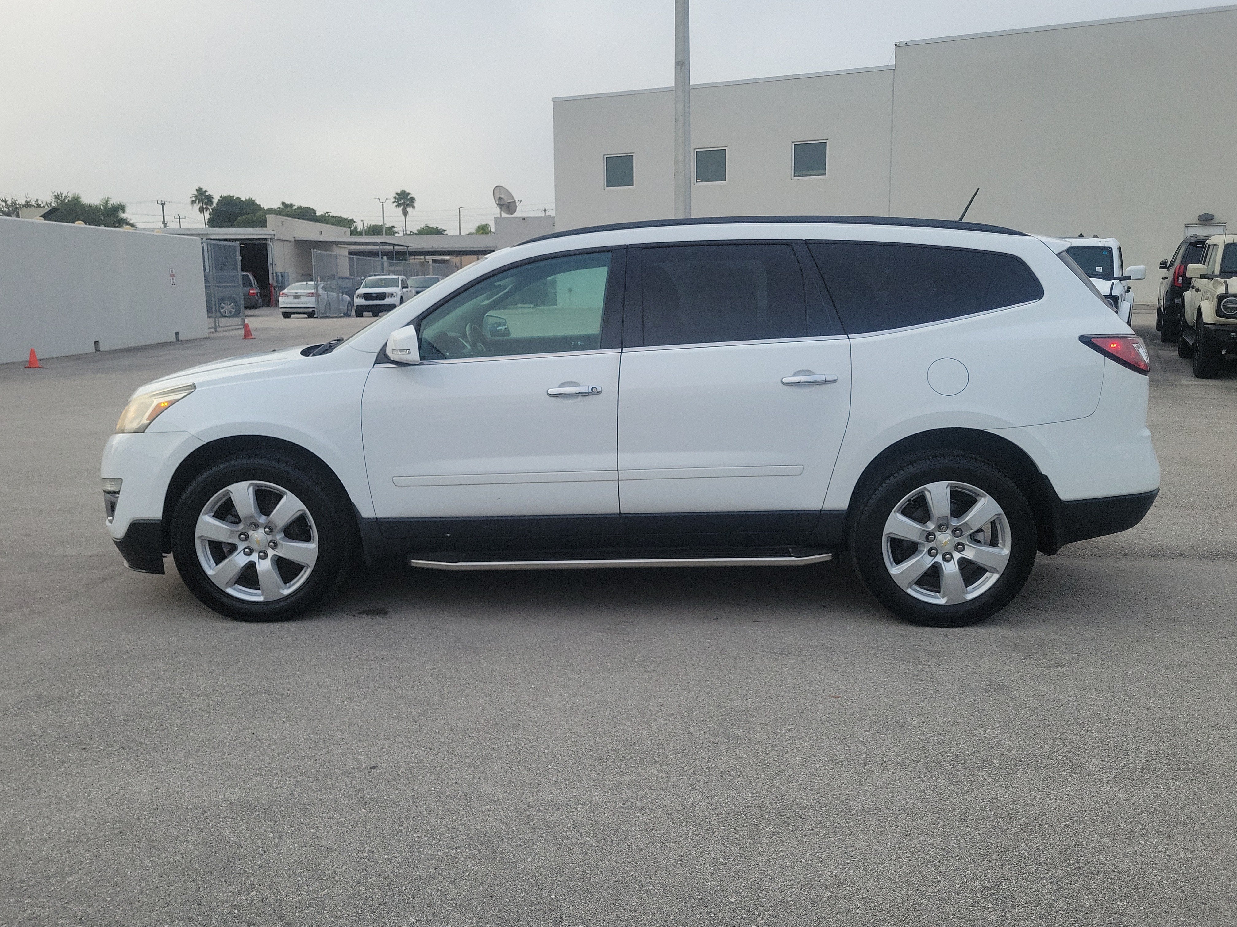 2017 Chevrolet Traverse LT