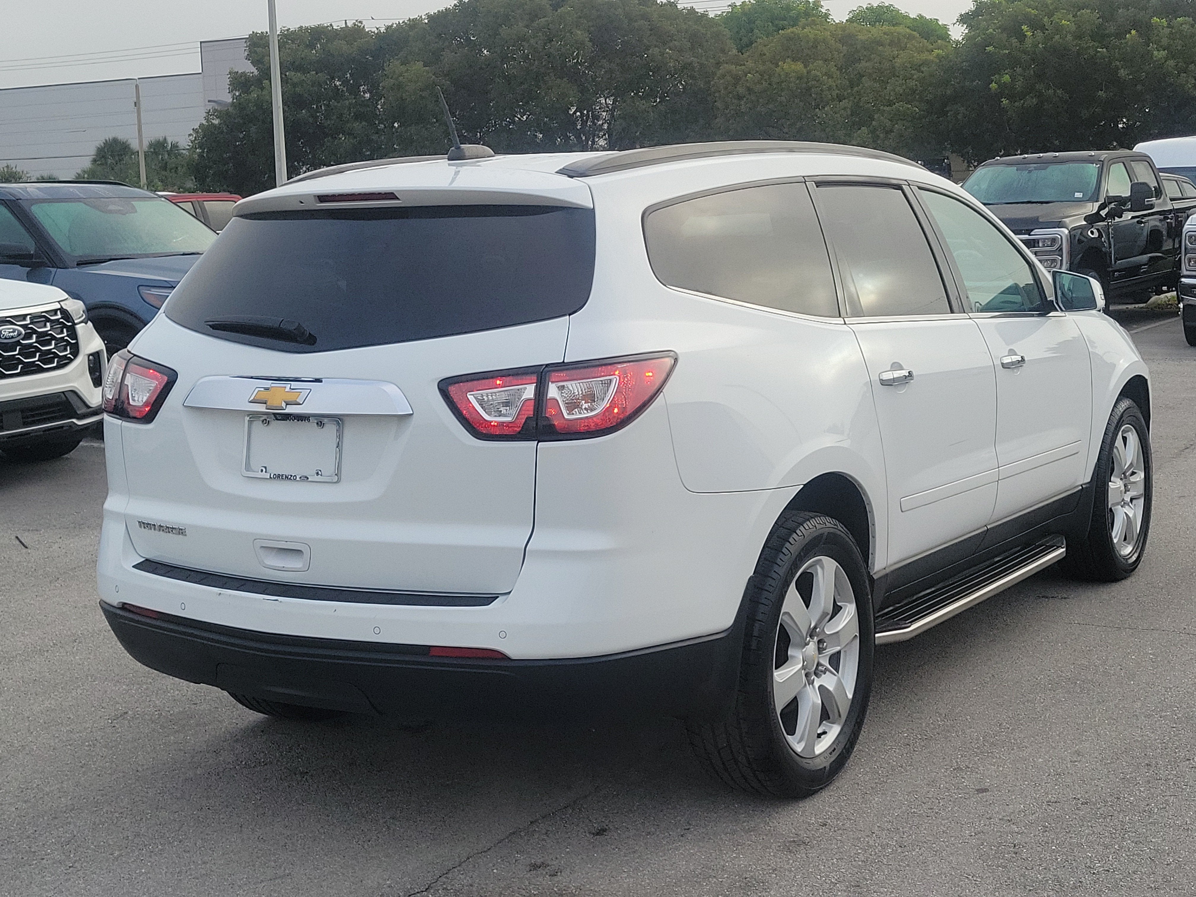 2017 Chevrolet Traverse LT