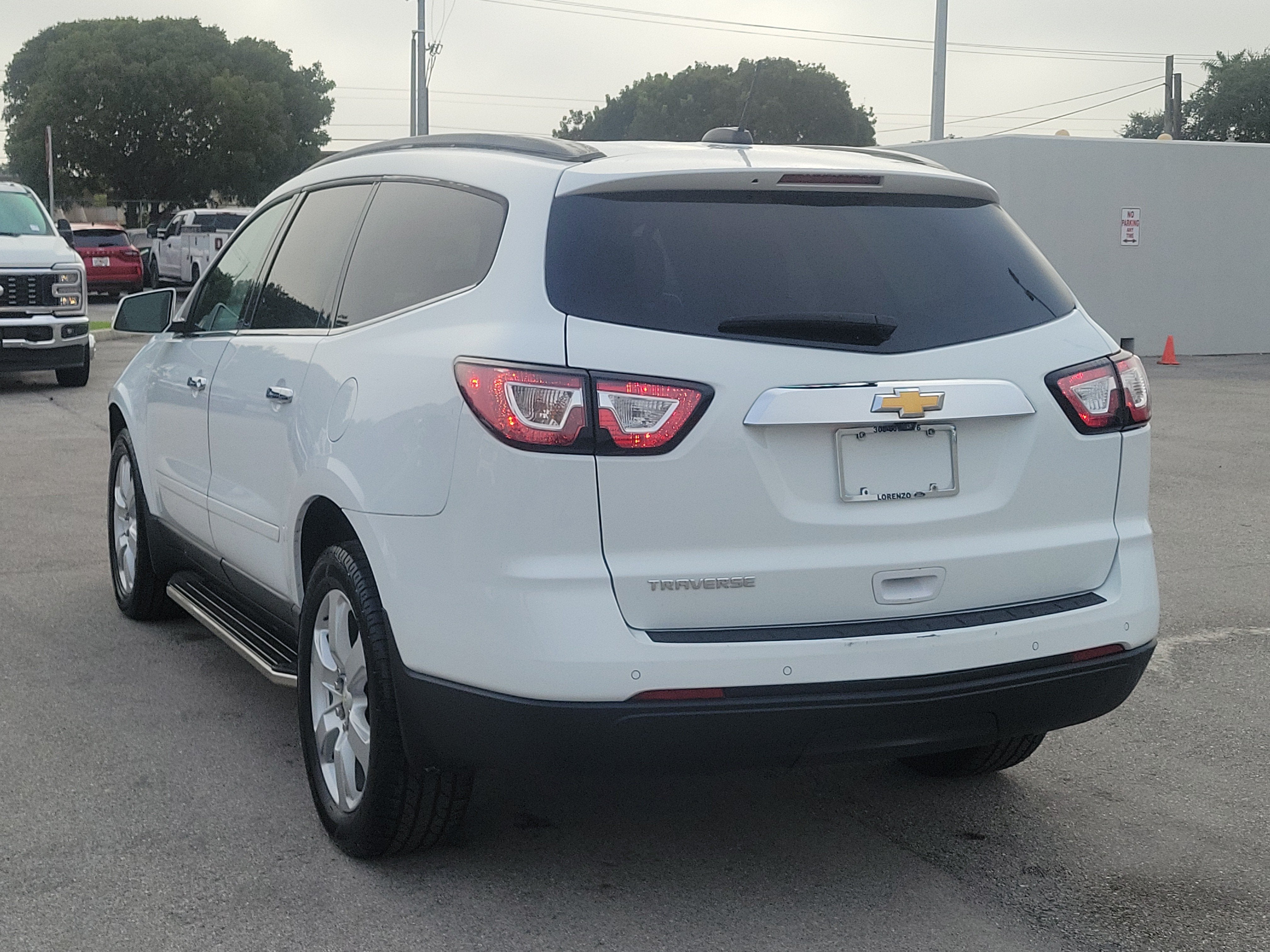 2017 Chevrolet Traverse LT
