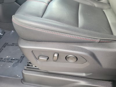 2025 Chevrolet Suburban RST Diesel