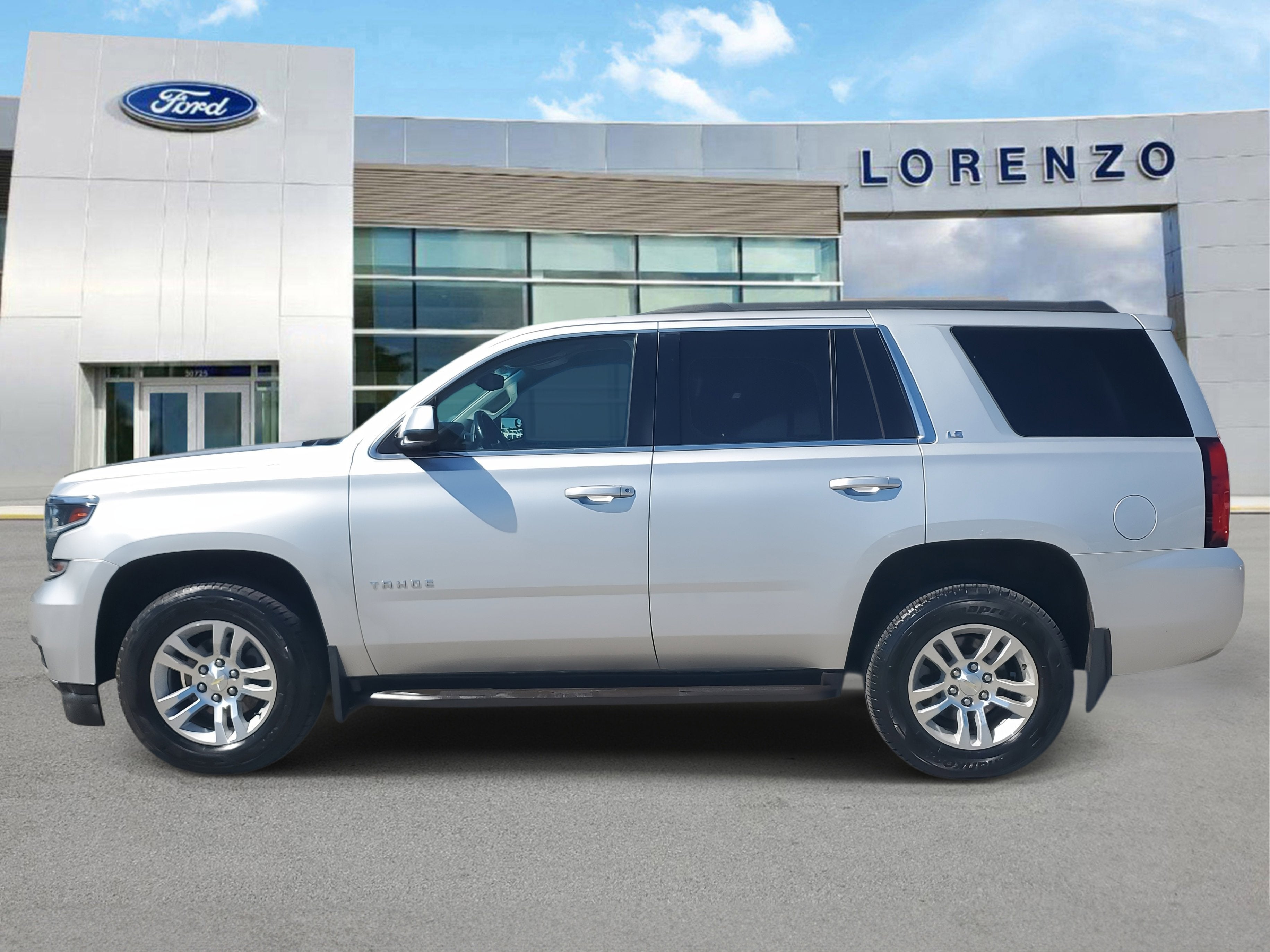 2015 Chevrolet Tahoe LS 4WD