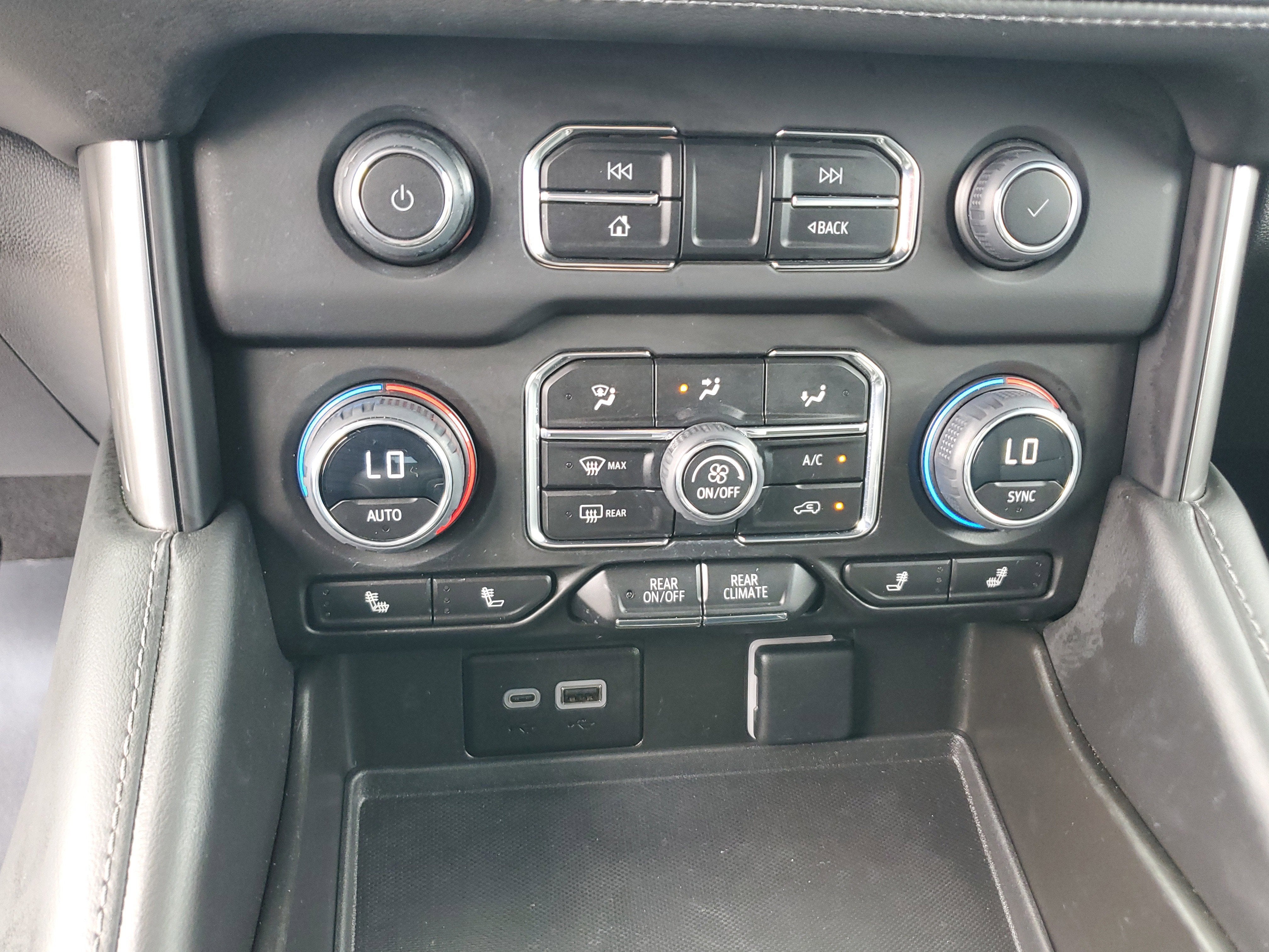 2023 Chevrolet Suburban Z71 4WD