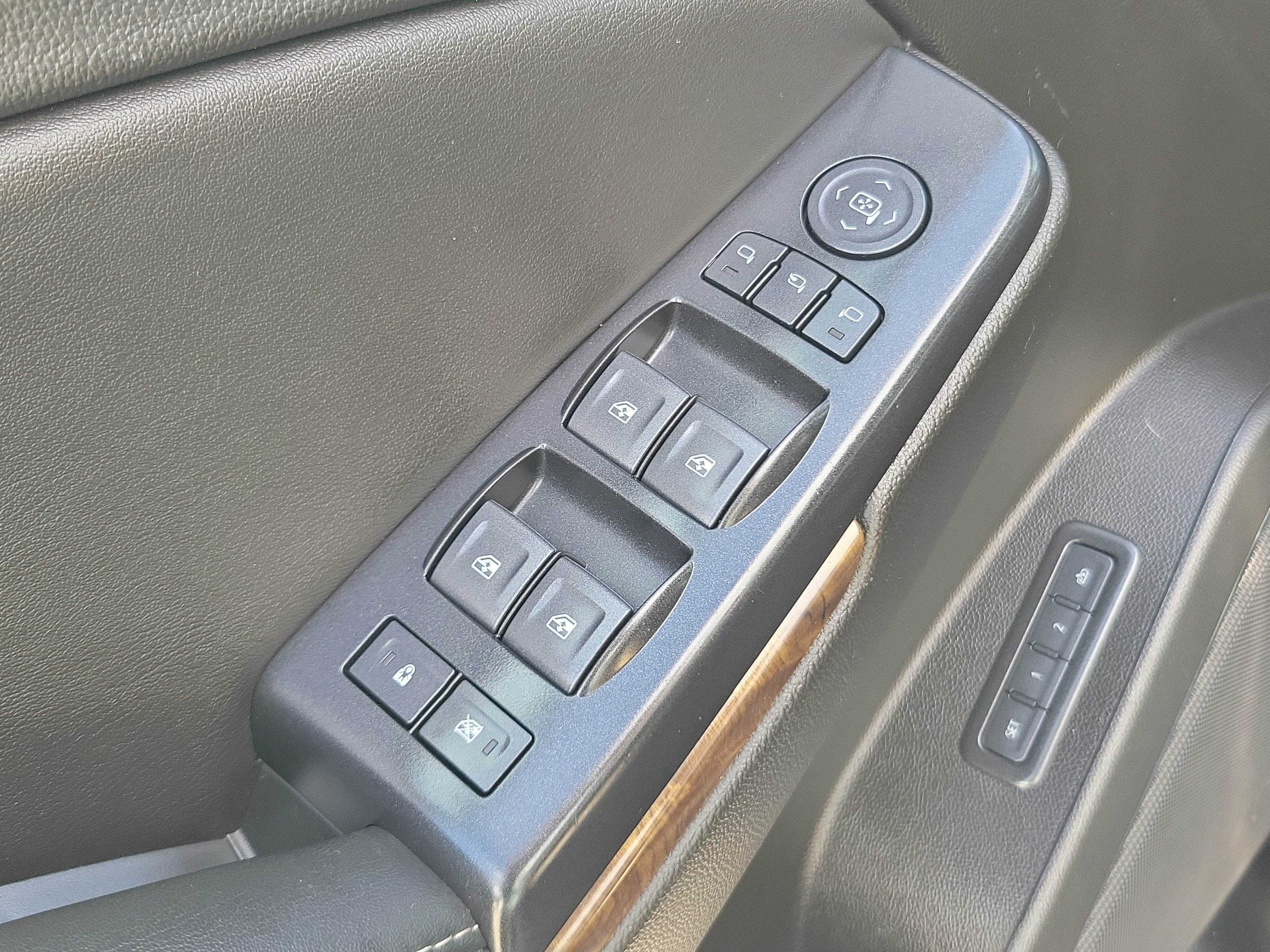 2020 Chevrolet Suburban LT 4WD