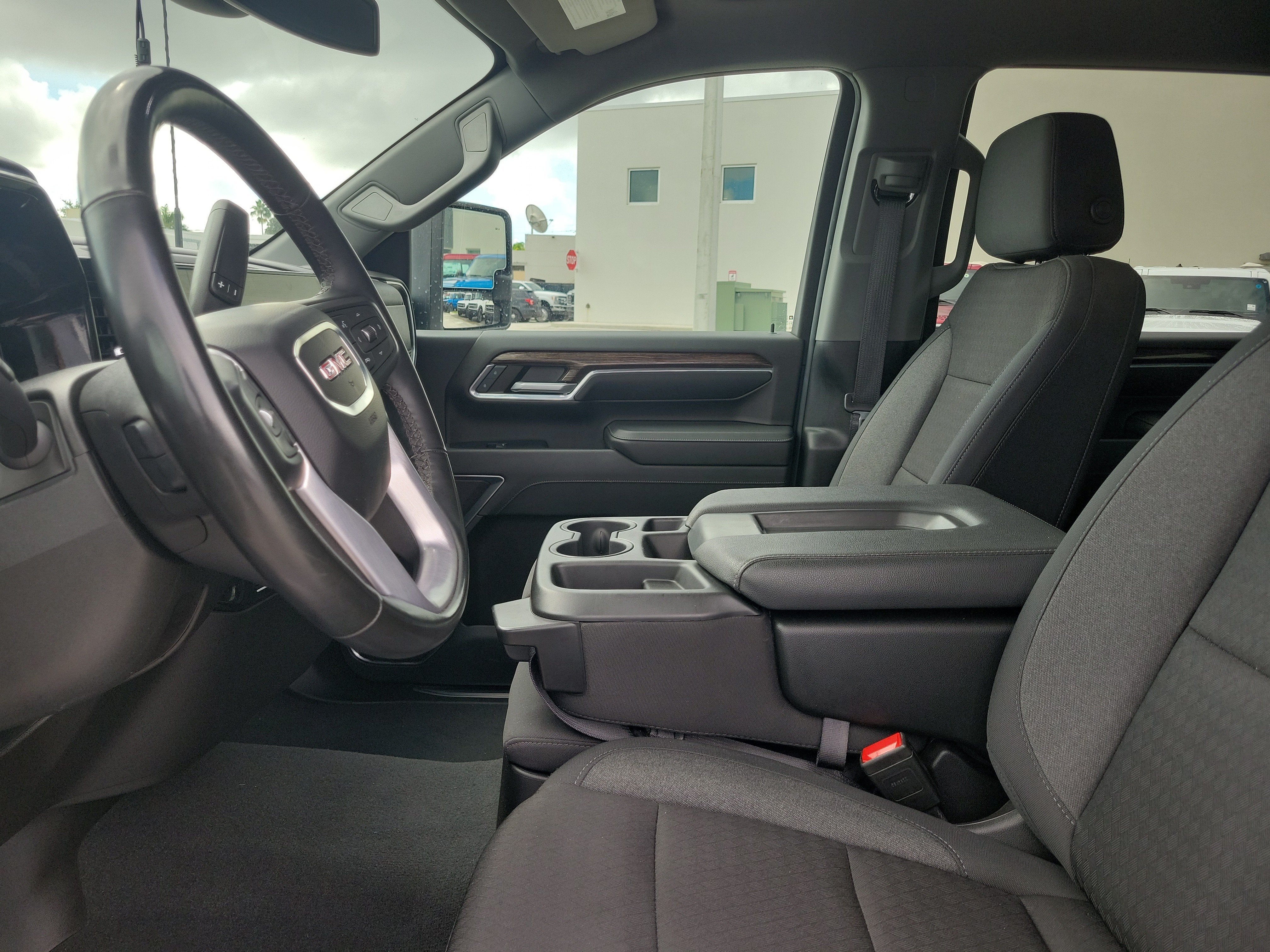 2024 GMC Sierra 2500HD SLE 4WD