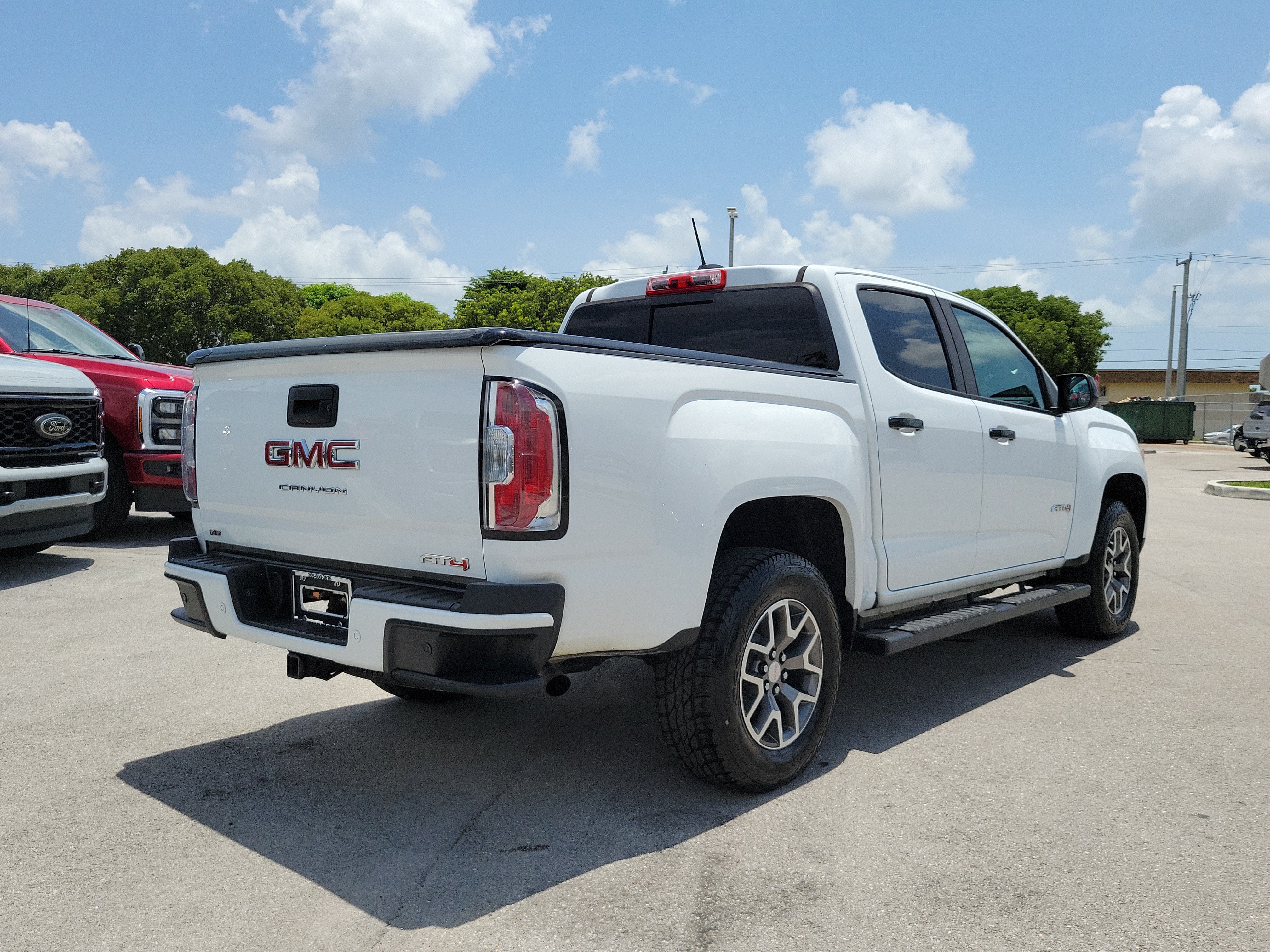 2021 GMC Canyon 4WD AT4 w/Leather