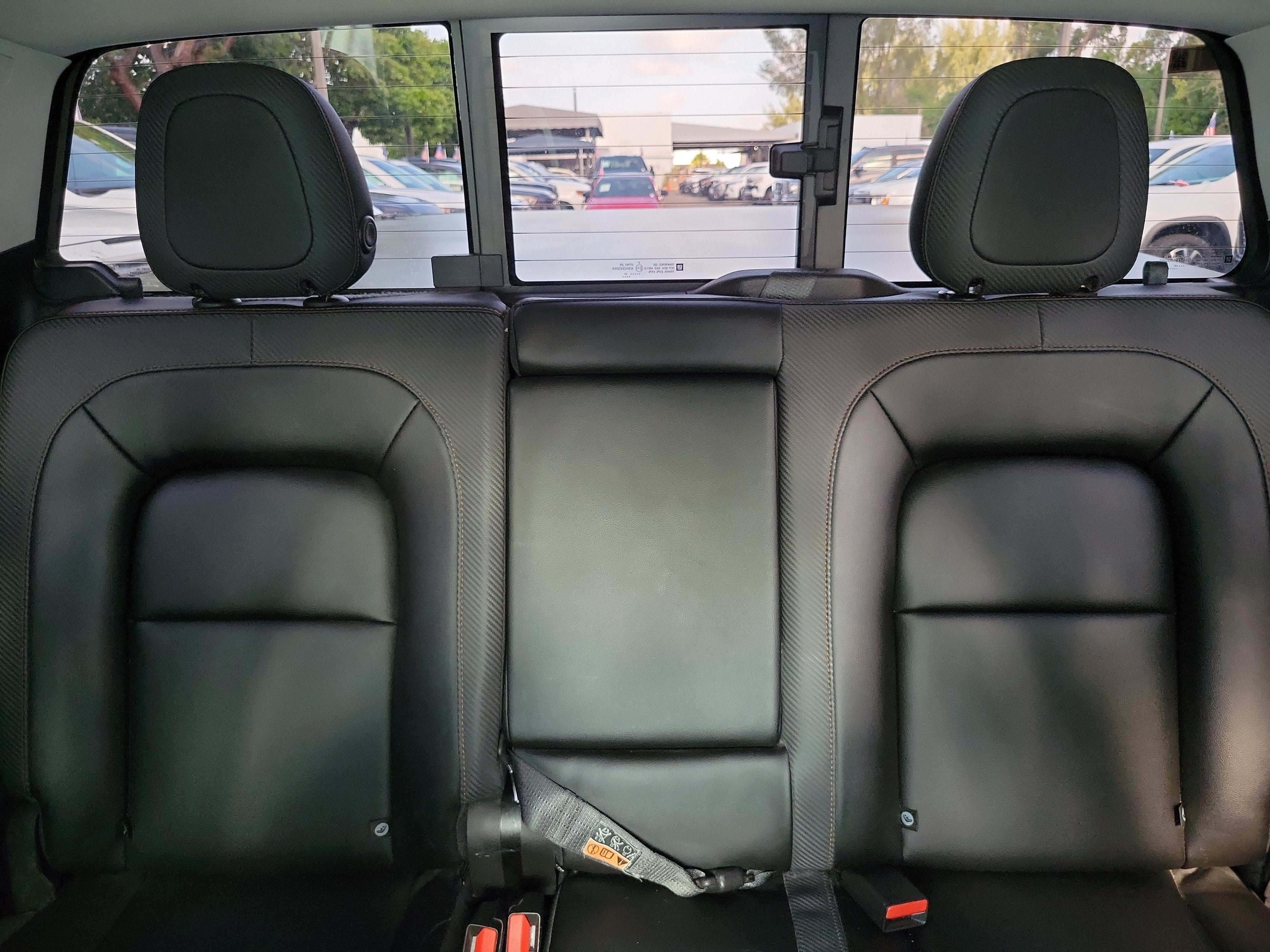 2021 GMC Canyon 4WD AT4 w/Leather