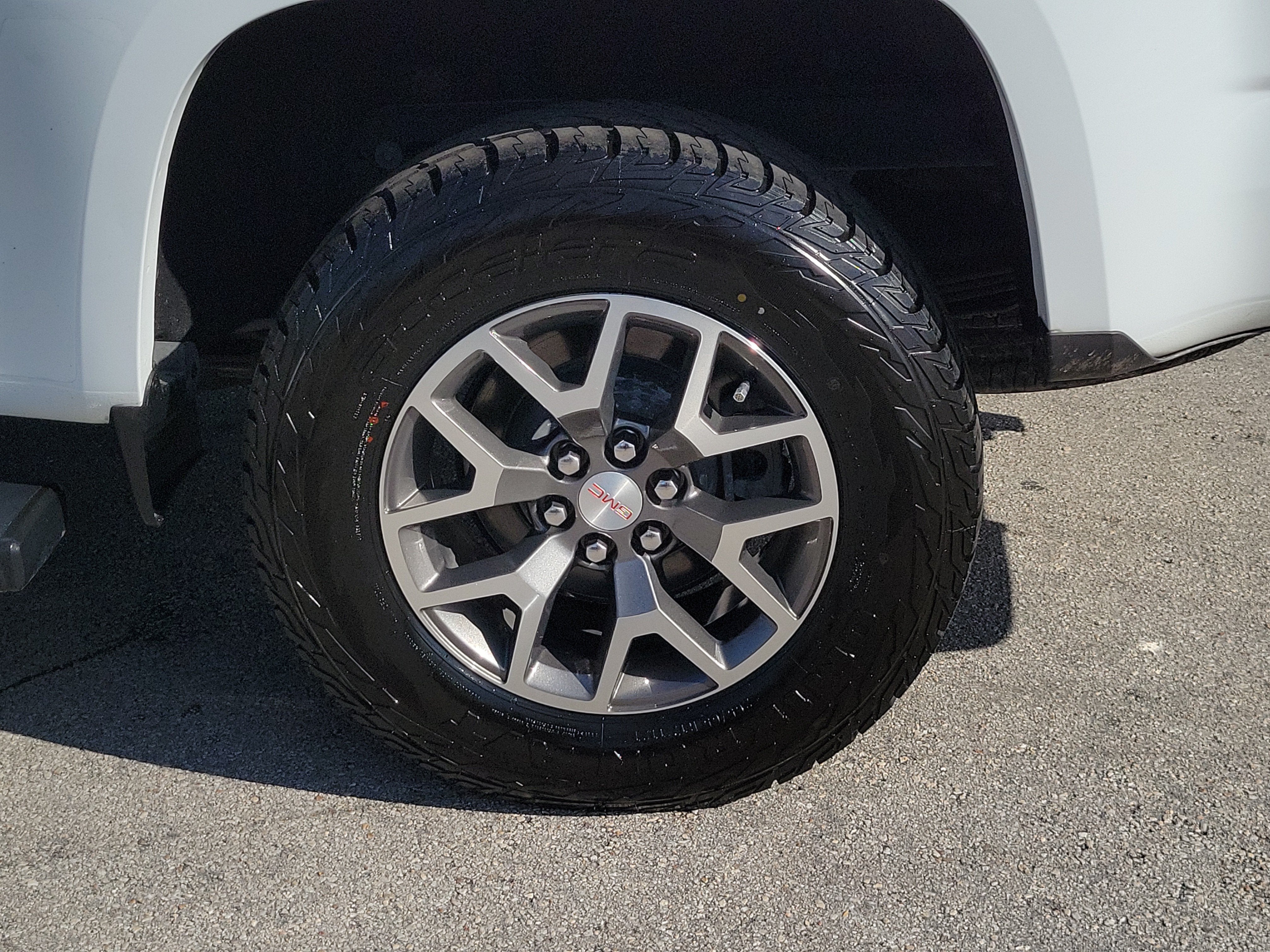 2021 GMC Canyon 4WD AT4 w/Leather