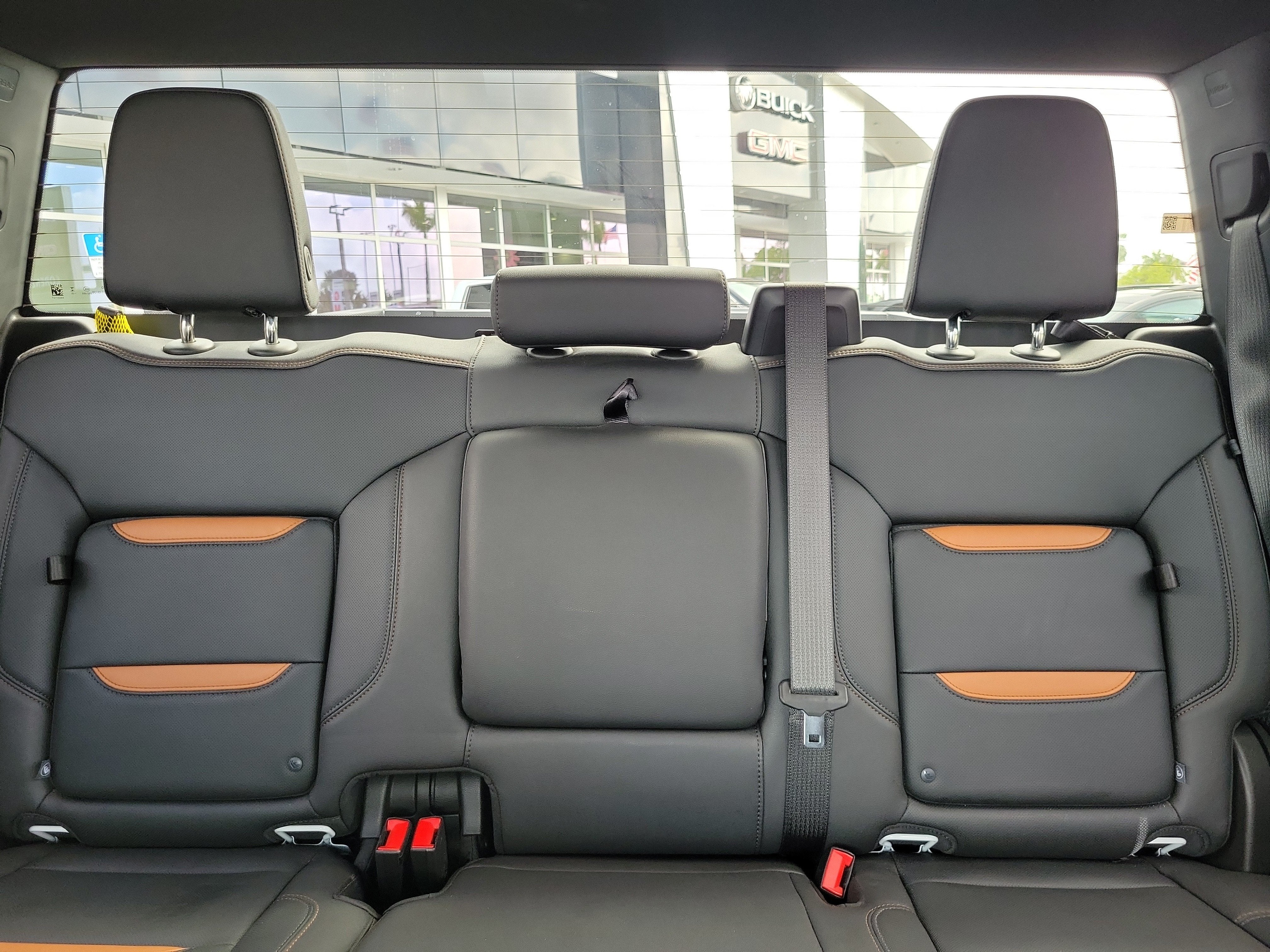 2025 GMC Sierra 1500 AT4 4WD