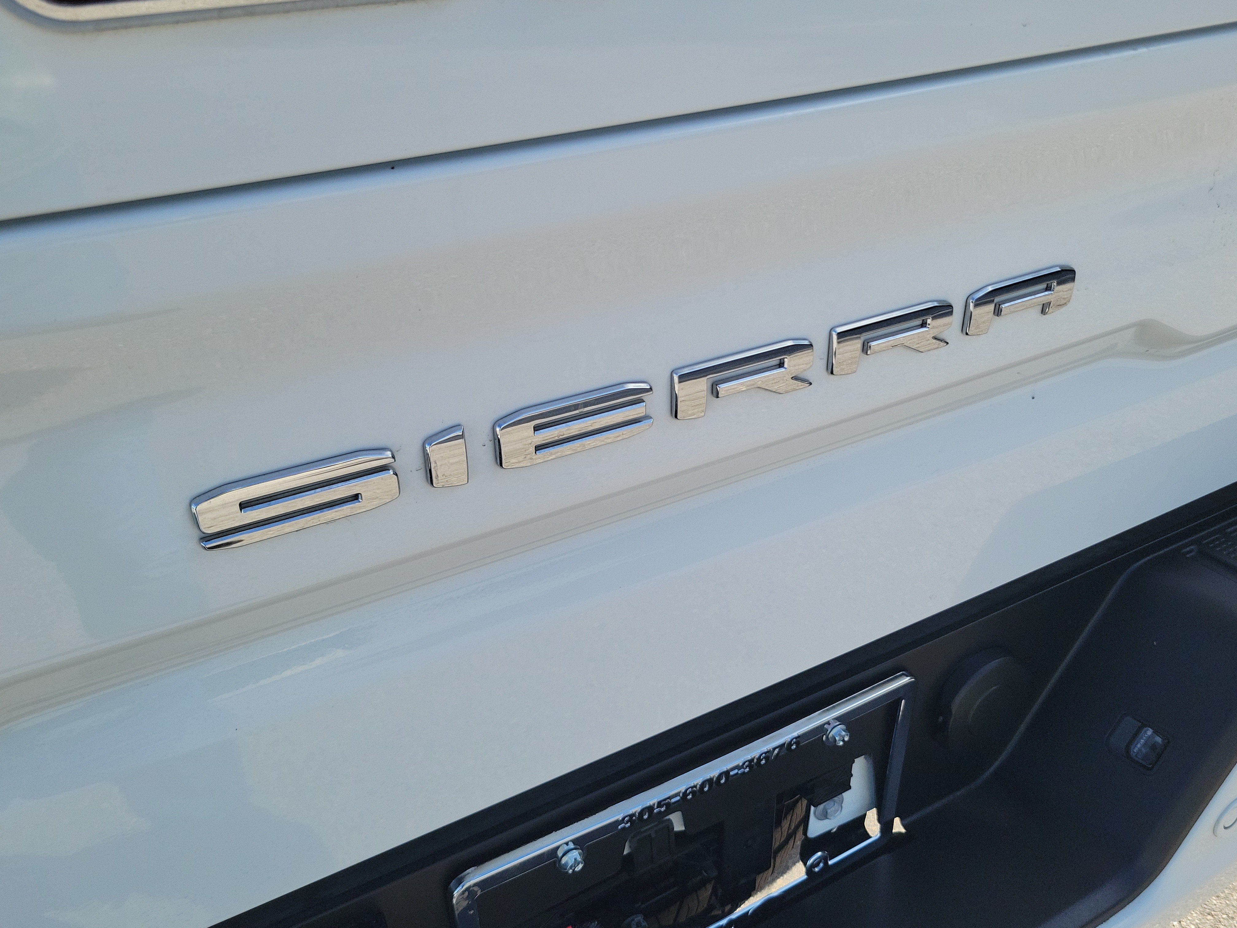 2025 GMC Sierra 1500 AT4 4WD