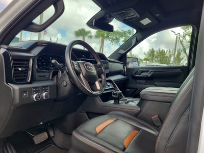 2025 GMC Sierra 1500 AT4 4WD