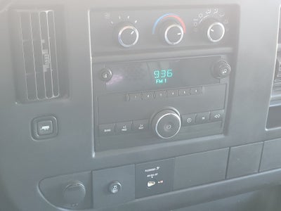 2014 GMC Savana Cargo Van Work Van