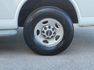 2014 GMC Savana Cargo Van Work Van