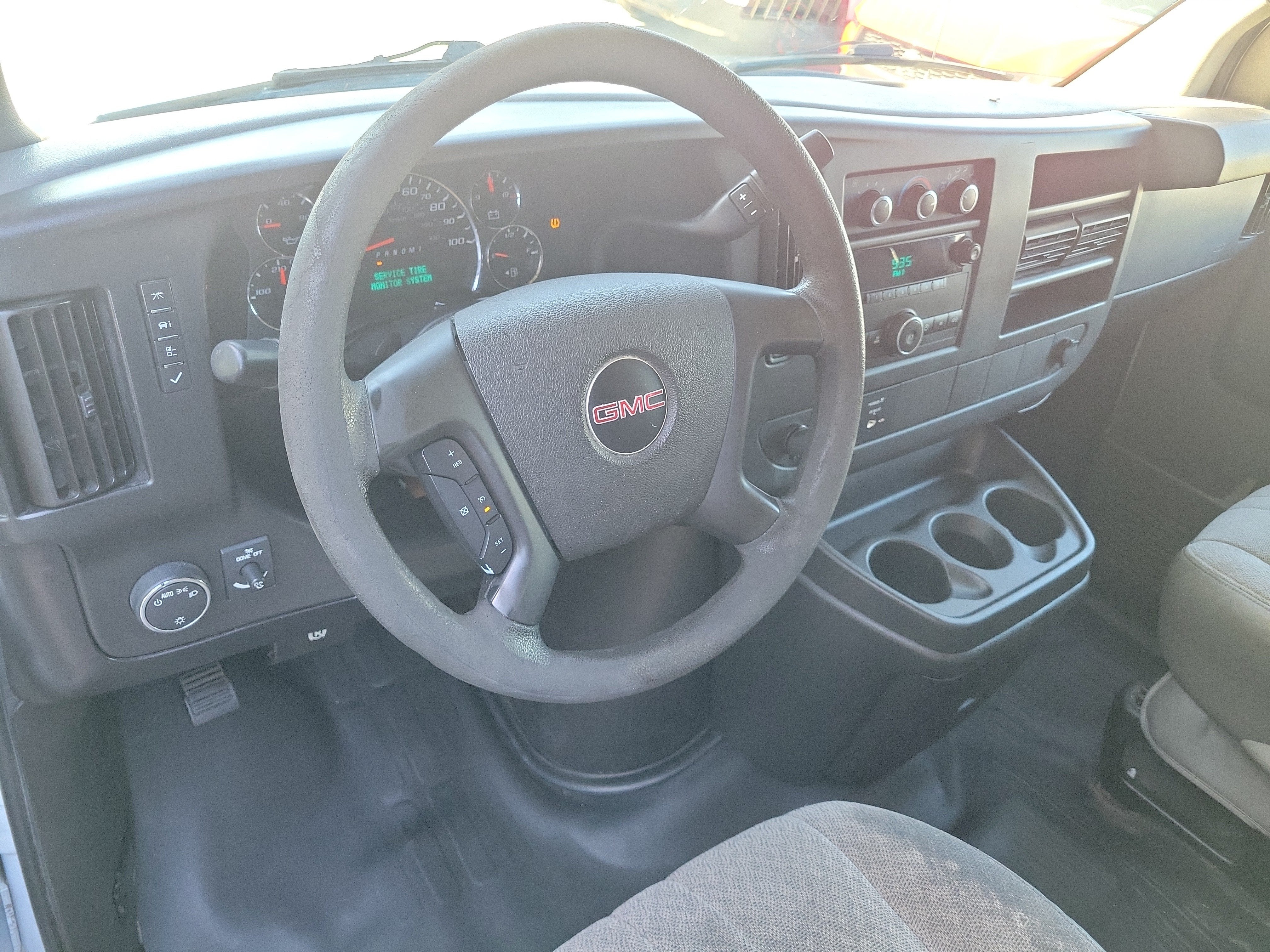 2014 GMC Savana Cargo Van Work Van