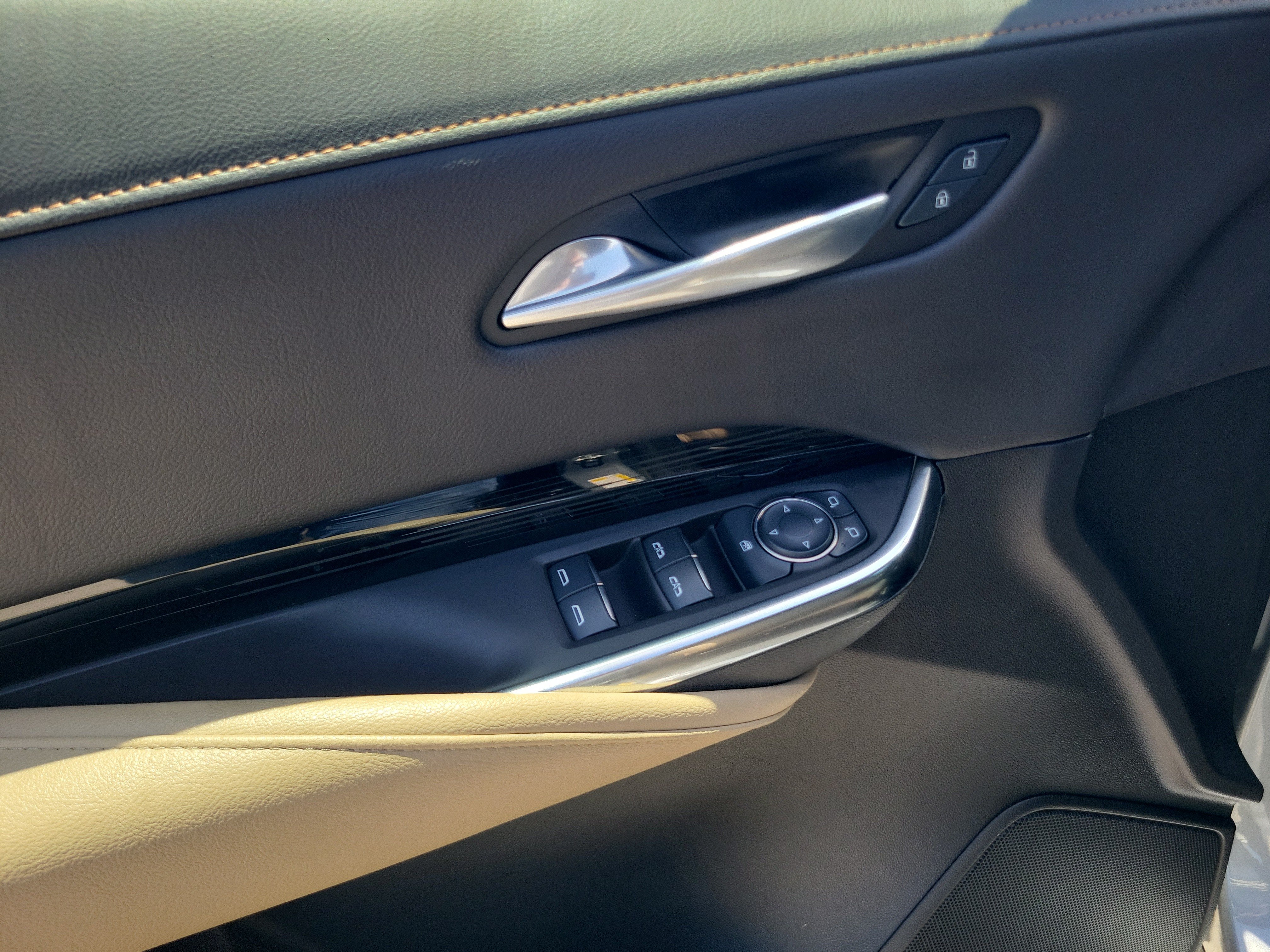 2024 Cadillac XT4 FWD Luxury