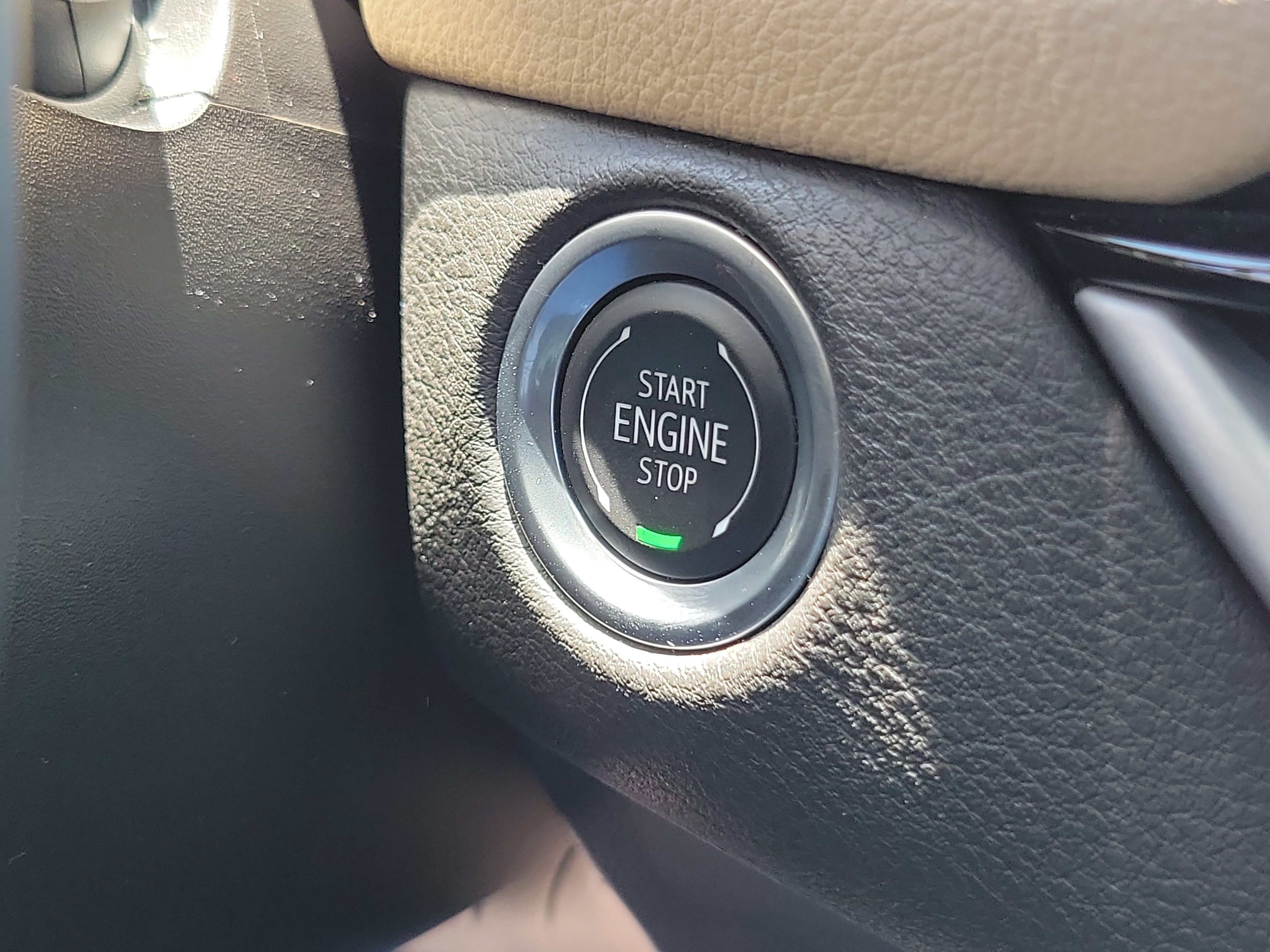 2024 Cadillac XT4 FWD Luxury