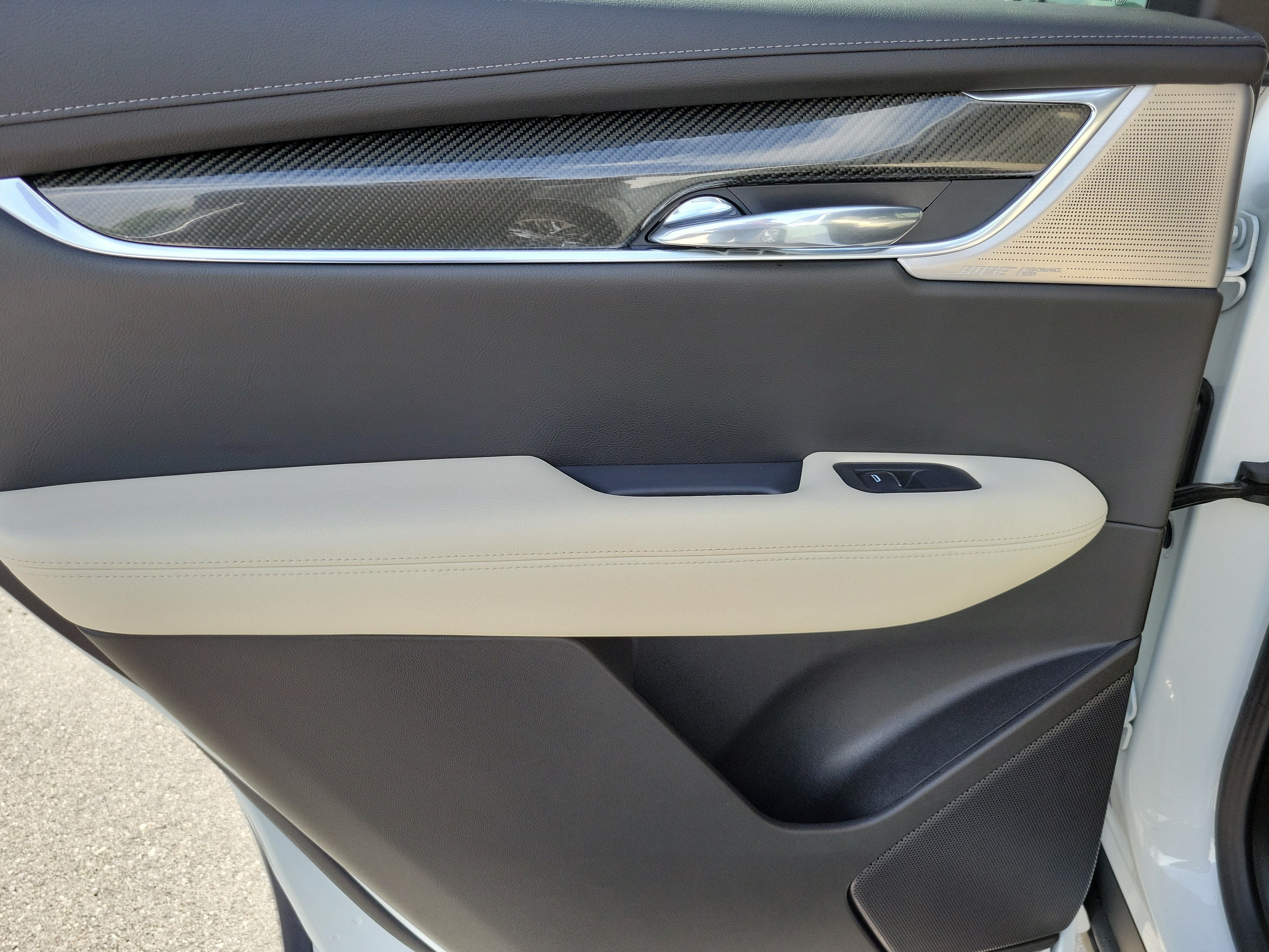 2023 Cadillac XT6 AWD Sport