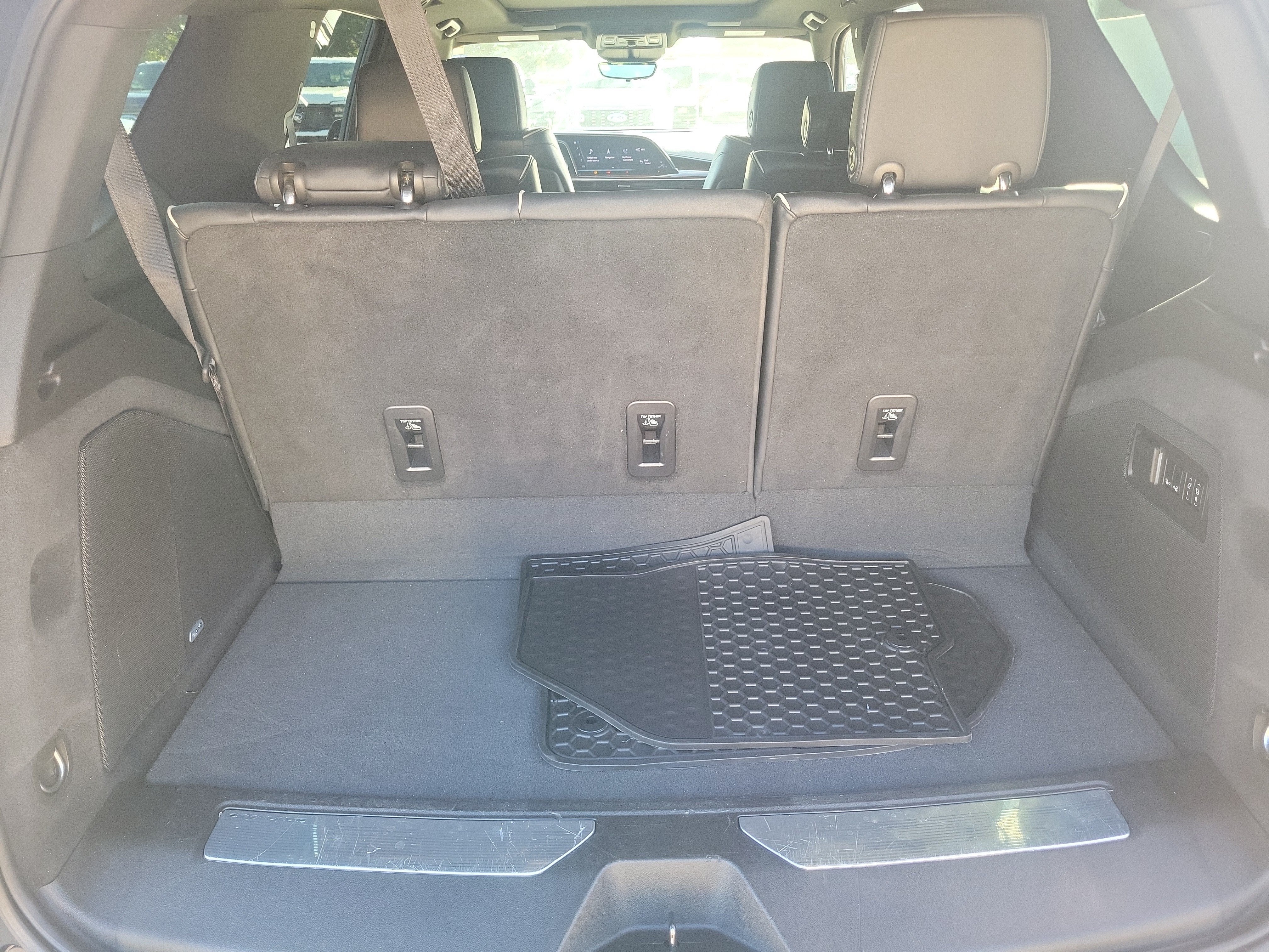 2022 Cadillac Escalade Premium Luxury 4WD