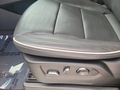 2025 Cadillac Escalade 4WD Premium Luxury
