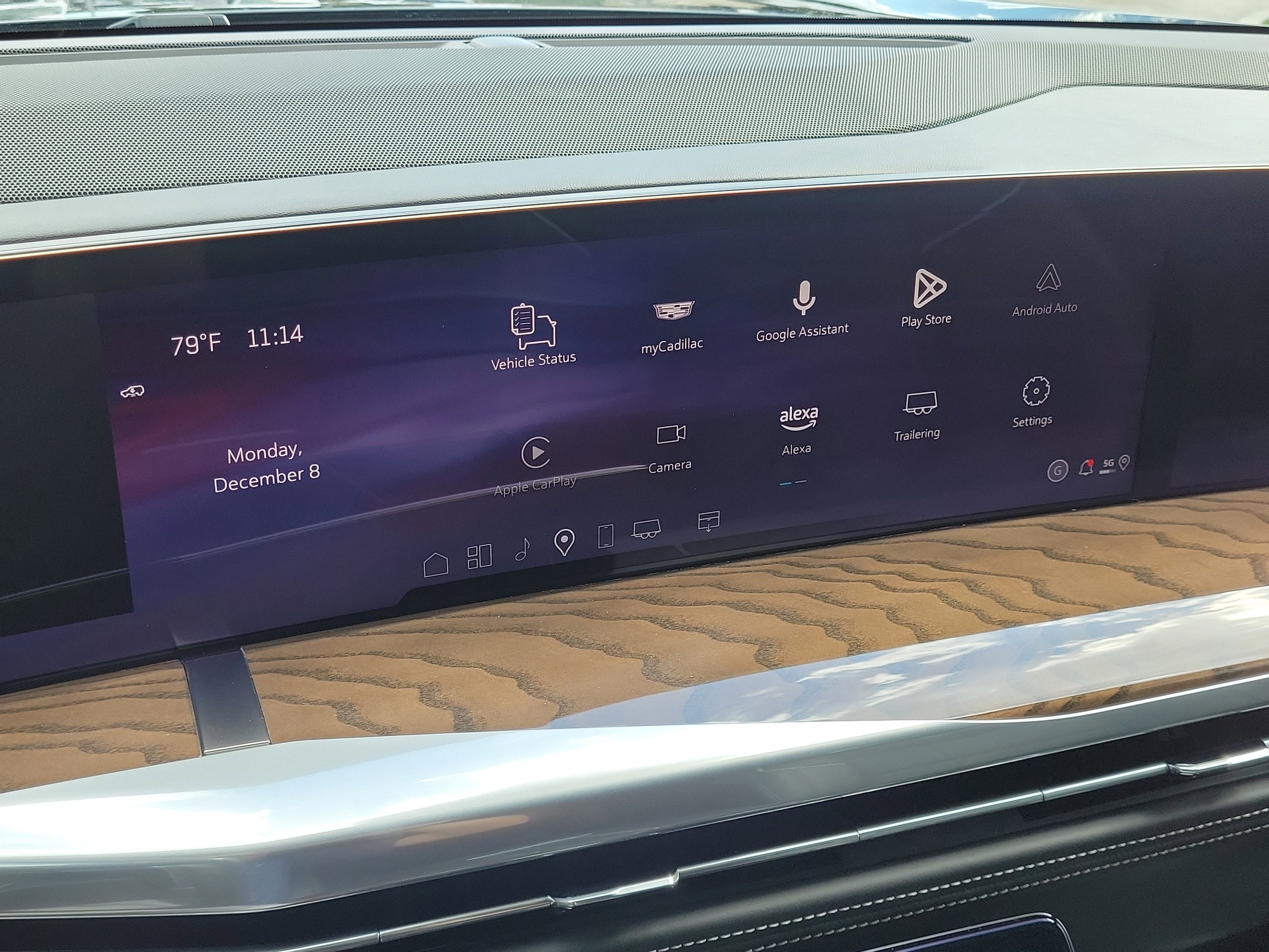 2025 Cadillac Escalade 4WD Sport Platinum