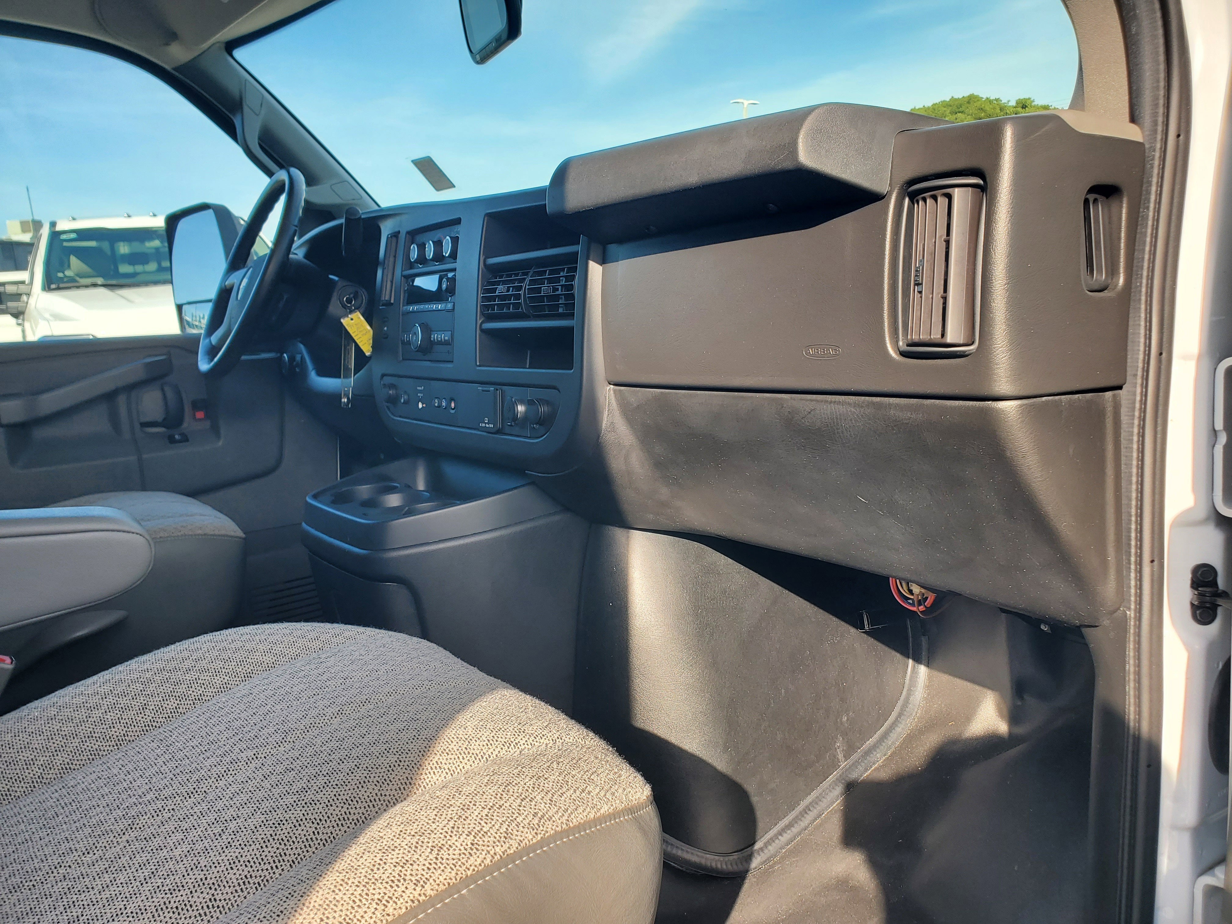 2019 Chevrolet Express Commercial Cutaway Work Van