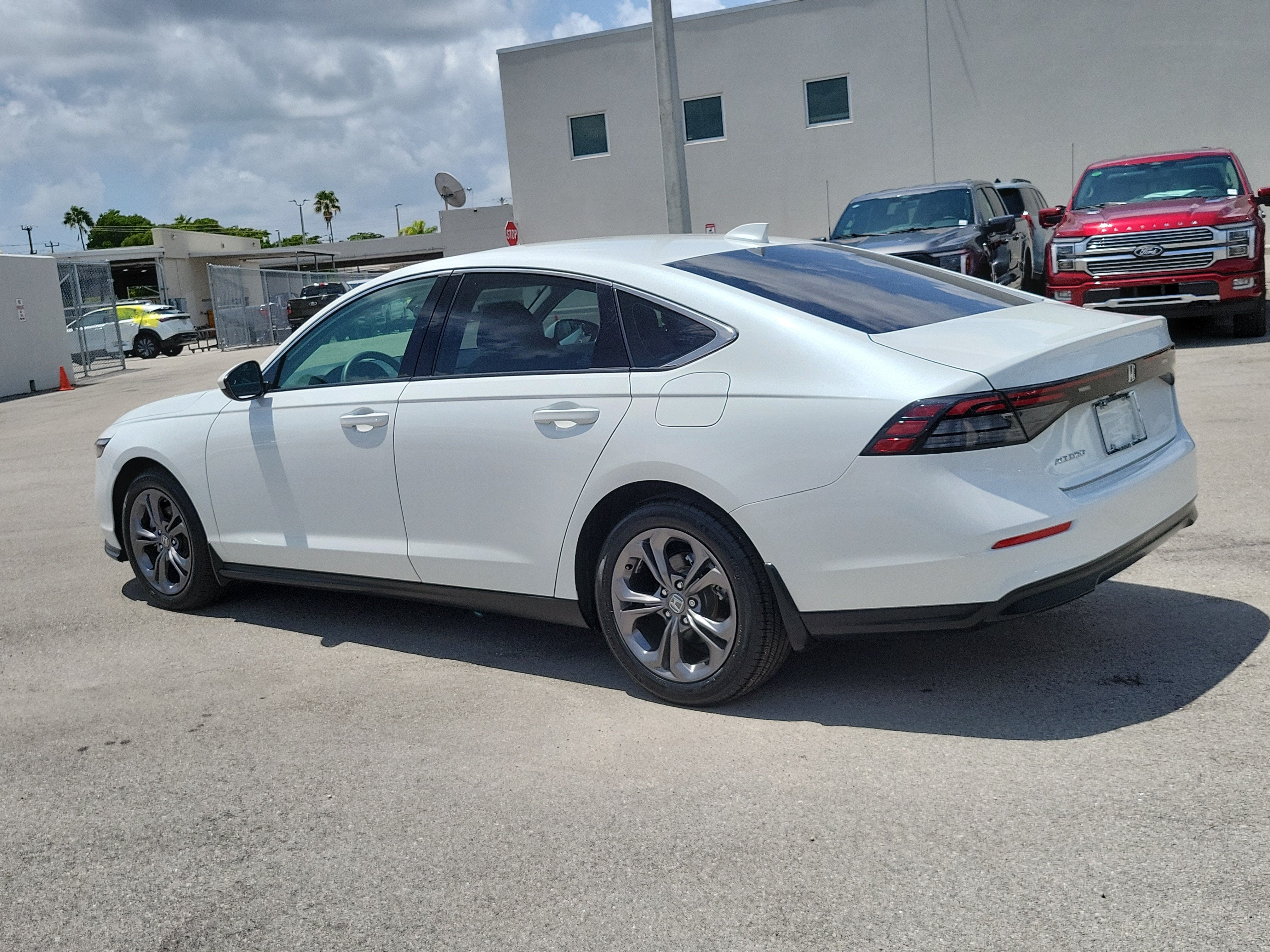 2024 Honda Accord Sedan EX