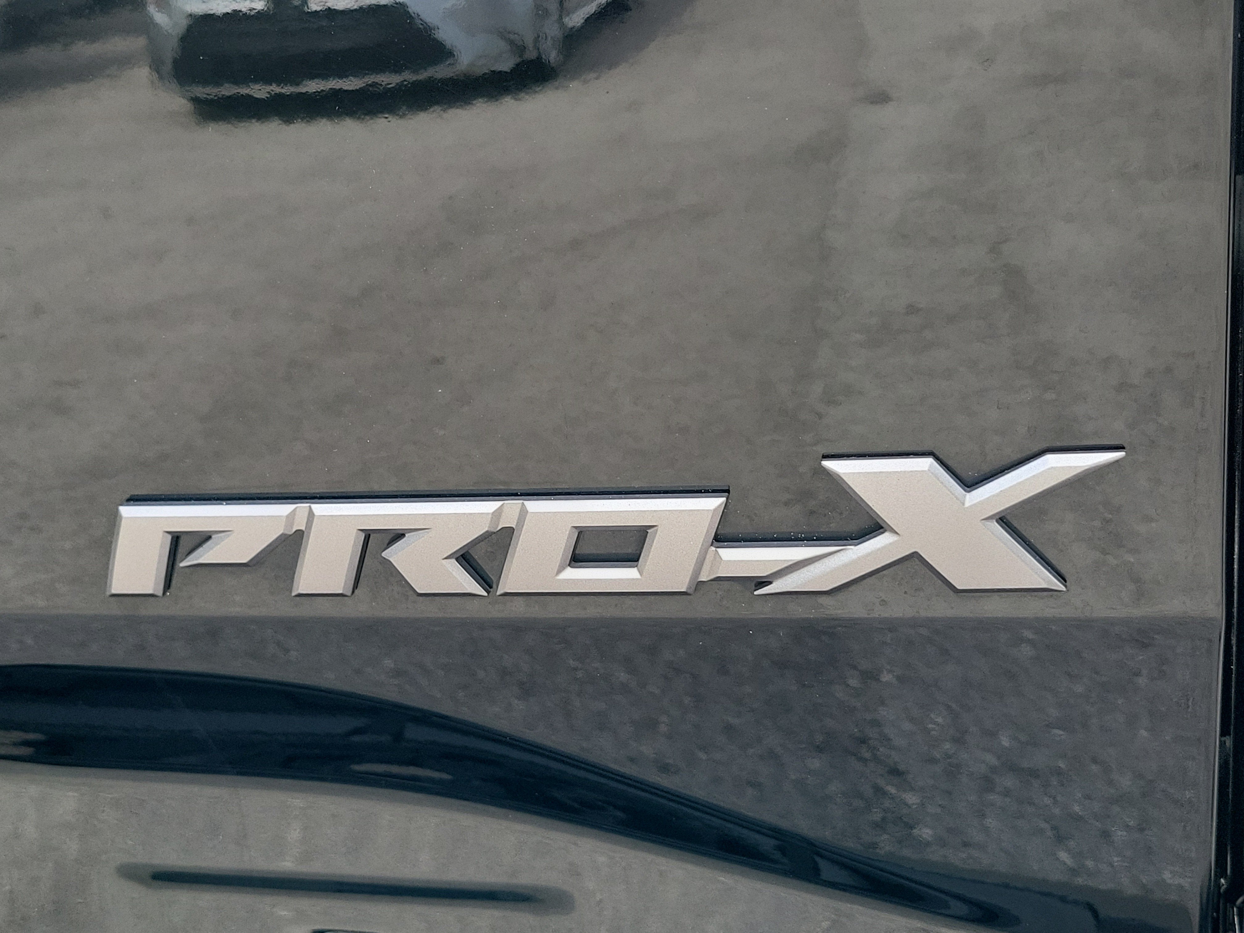 2023 Nissan Frontier PRO-X