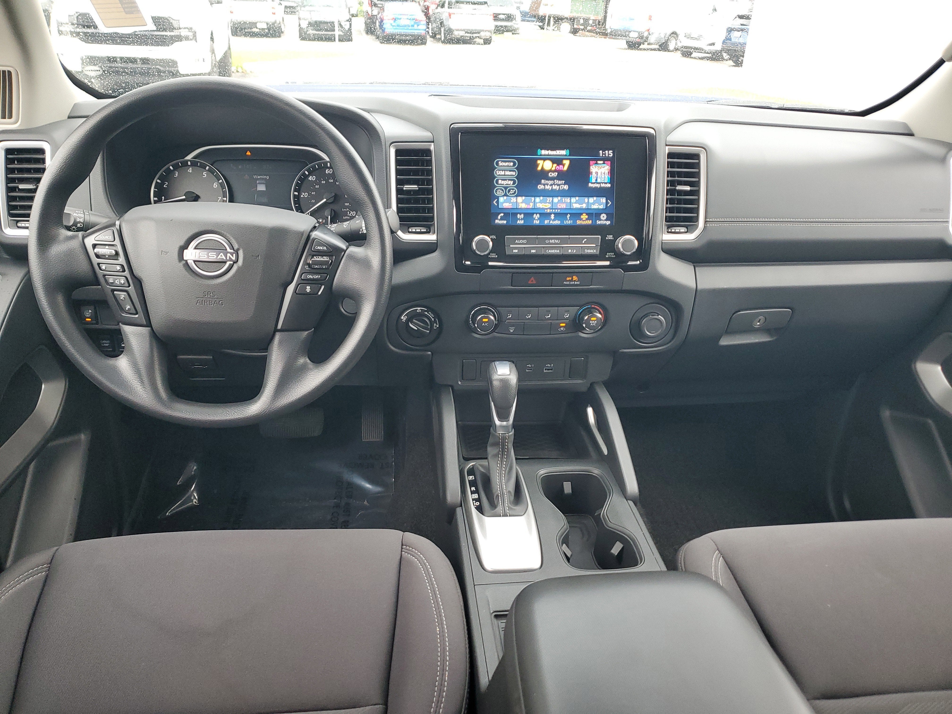 2022 Nissan Frontier SV 4WD