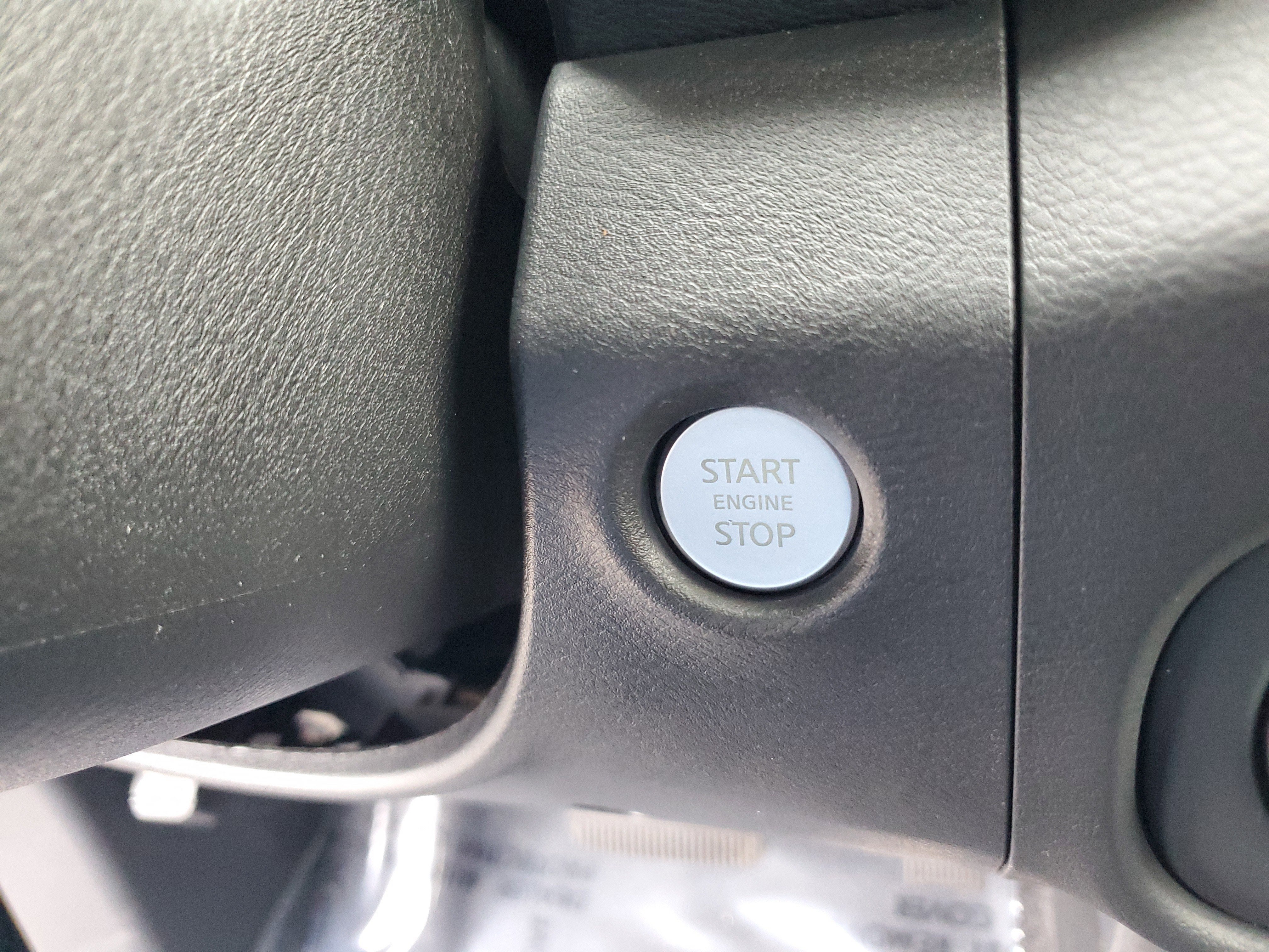 2022 Nissan Frontier SV 4WD