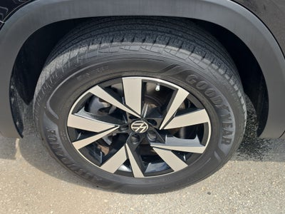 2022 Volkswagen Atlas Cross Sport 2.0T SE