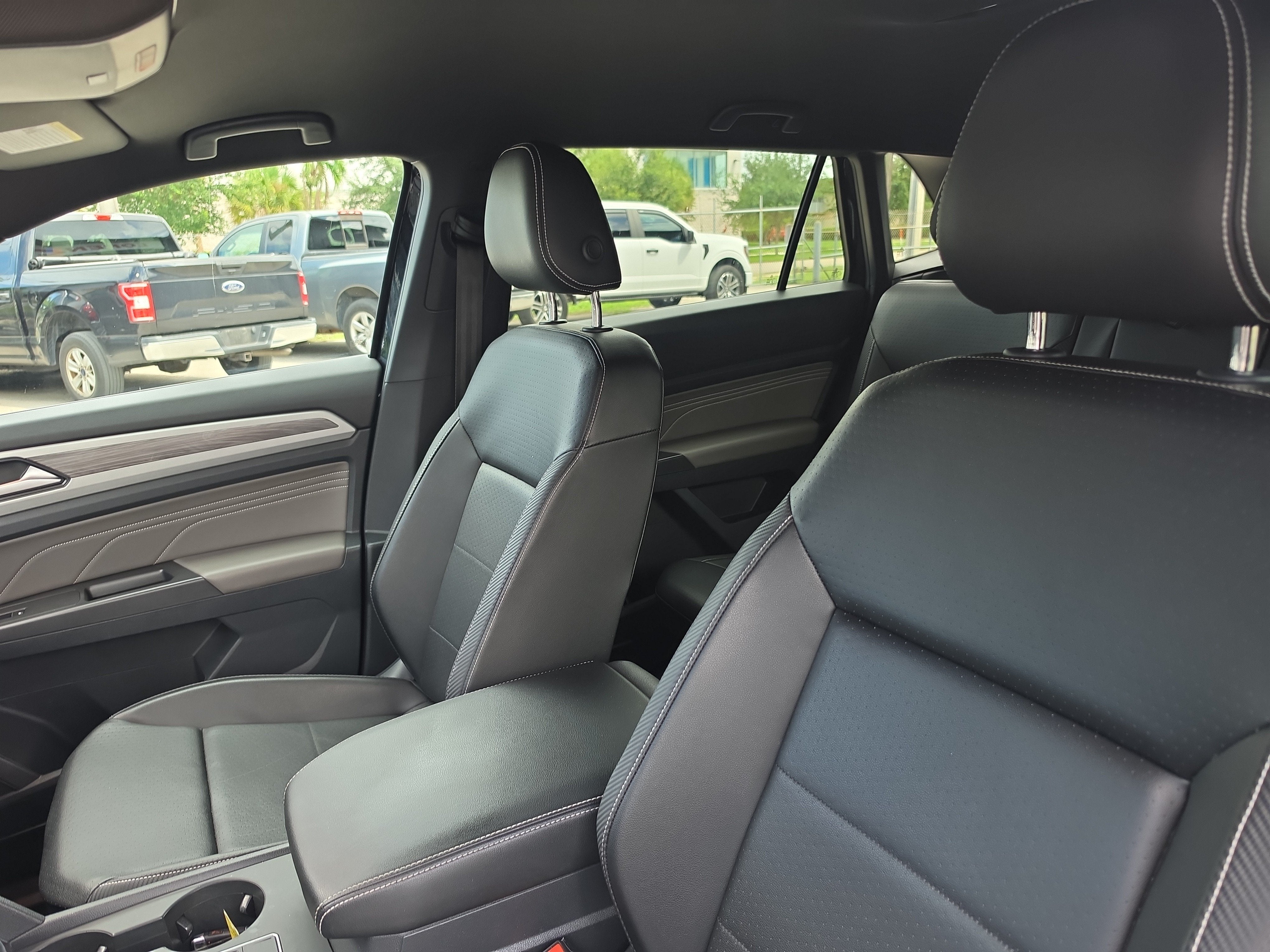 2022 Volkswagen Atlas Cross Sport 2.0T SE