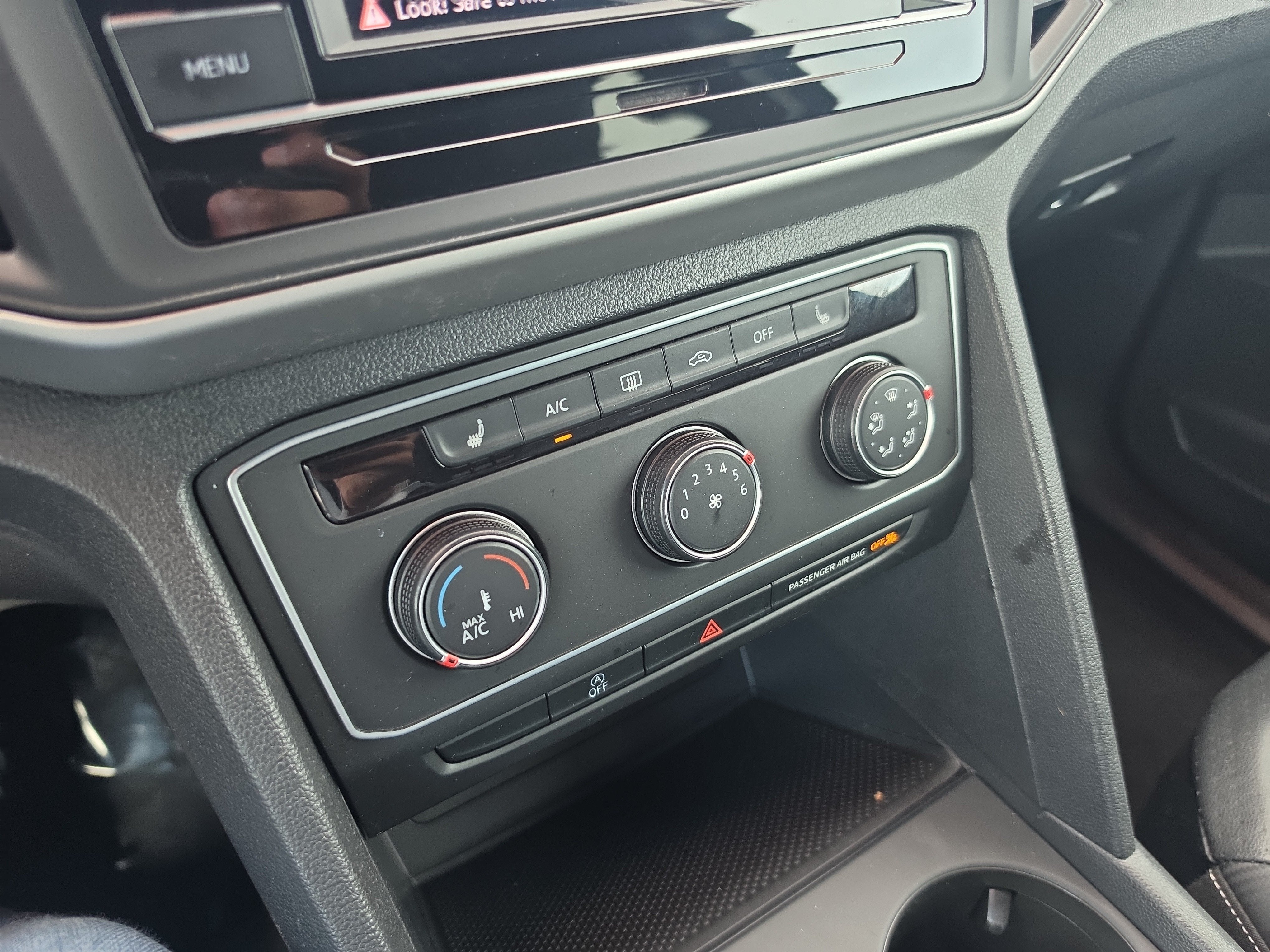2022 Volkswagen Atlas Cross Sport 2.0T SE