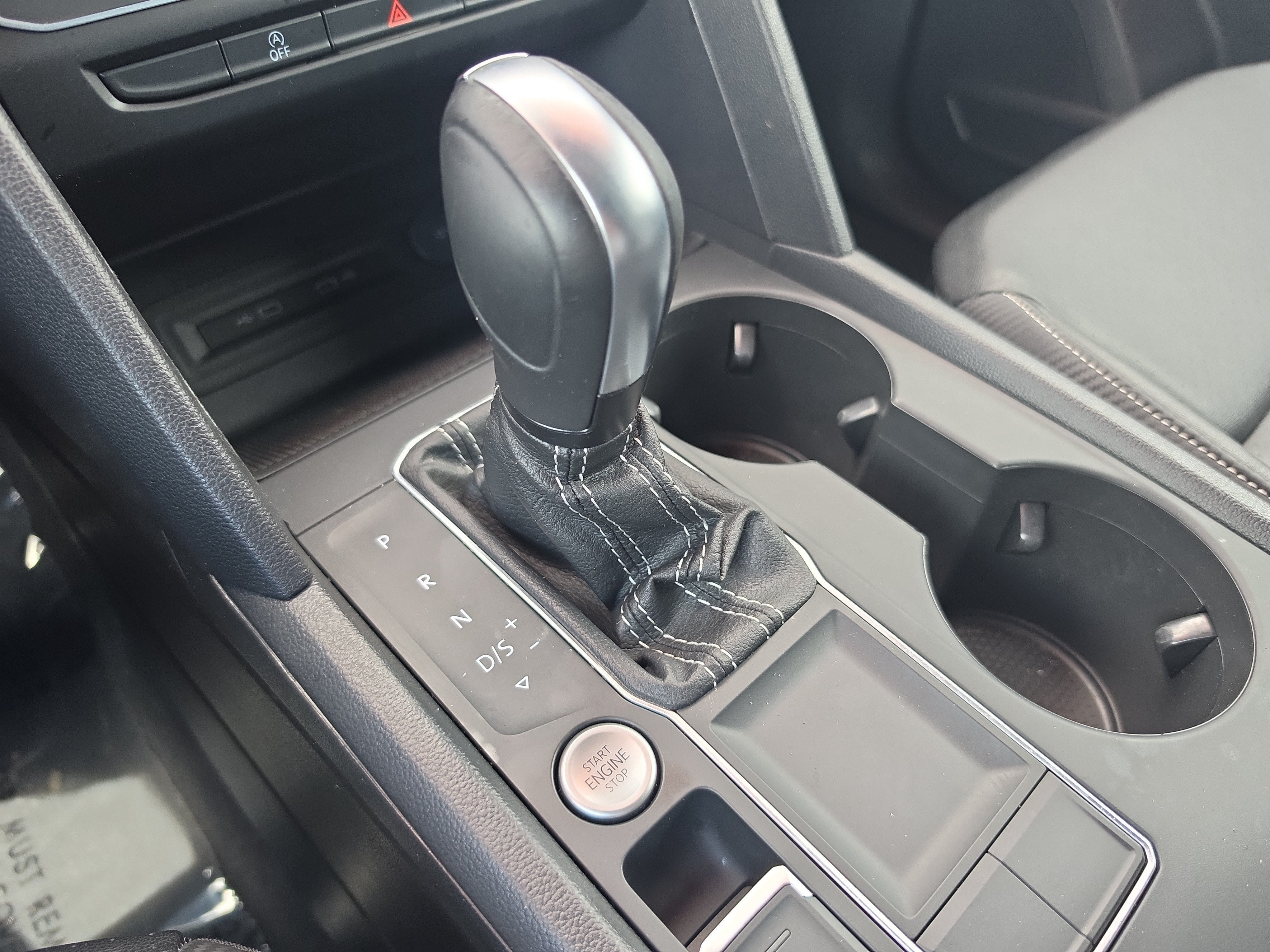 2022 Volkswagen Atlas Cross Sport 2.0T SE