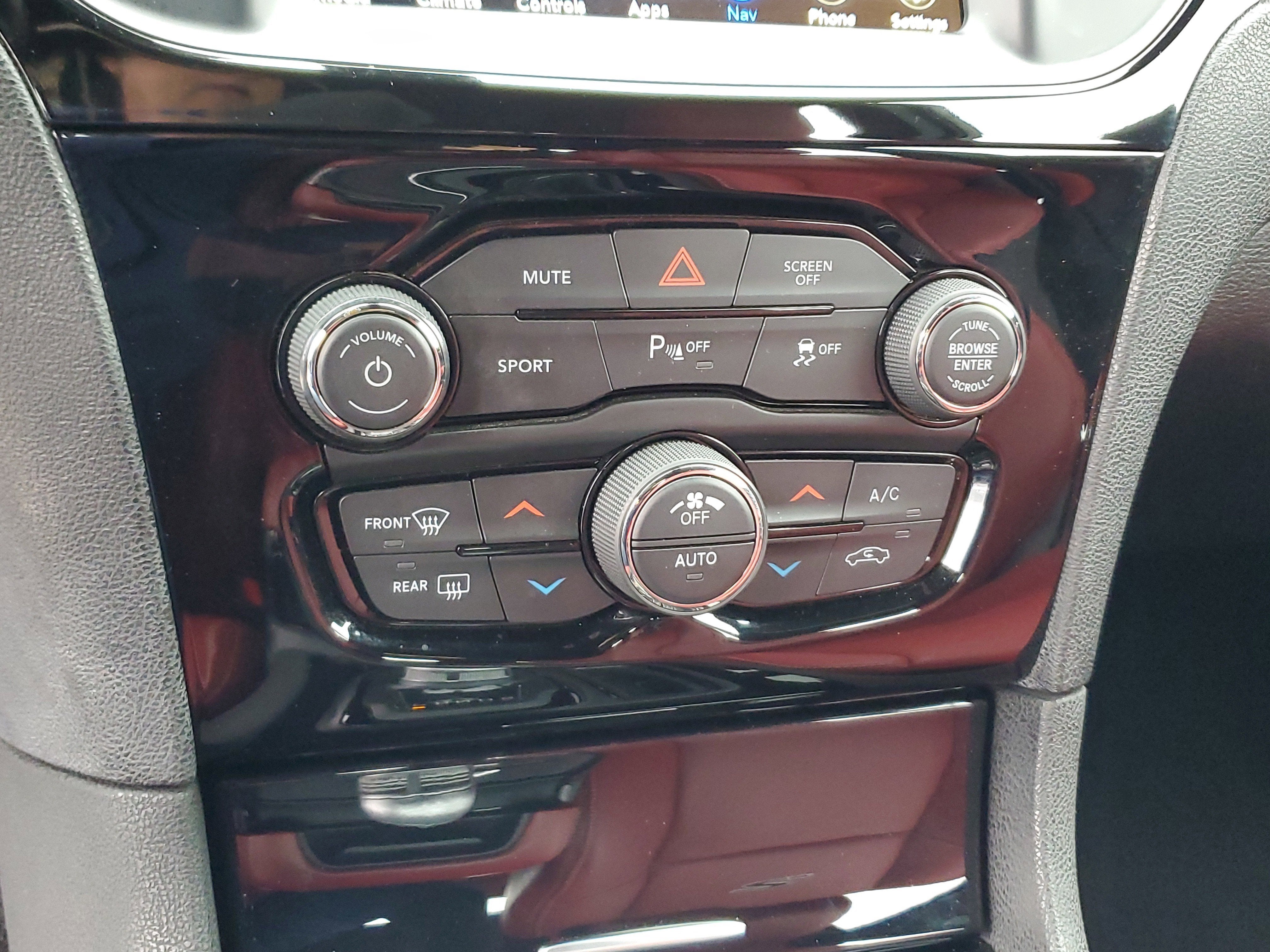 2021 Chrysler 300 300S