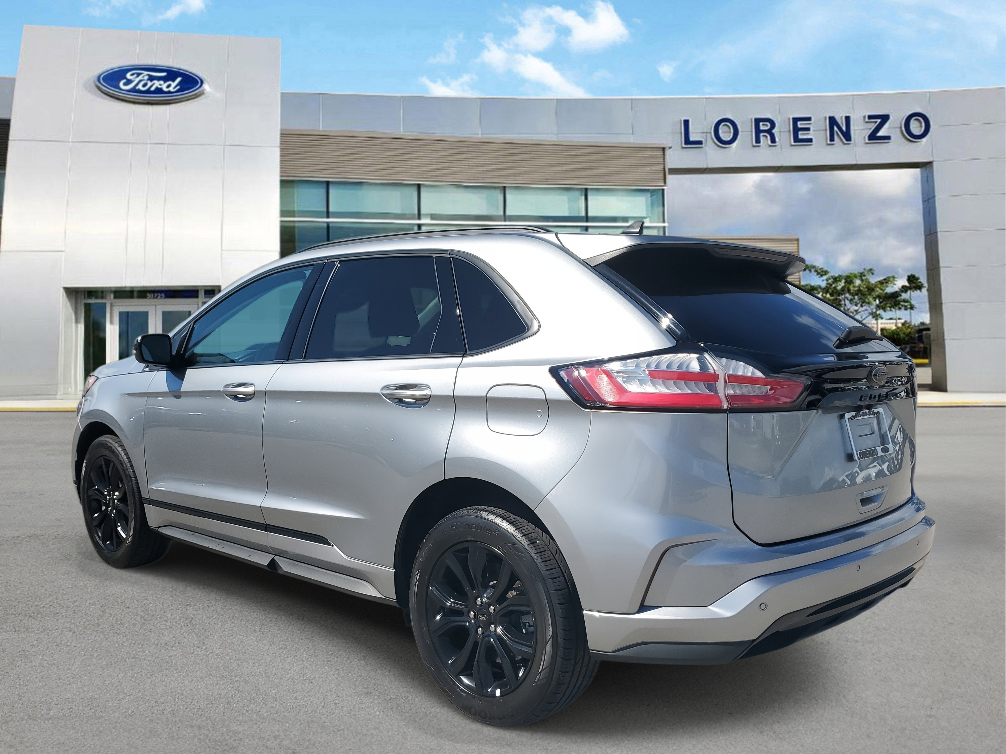 2024 Ford Edge SE