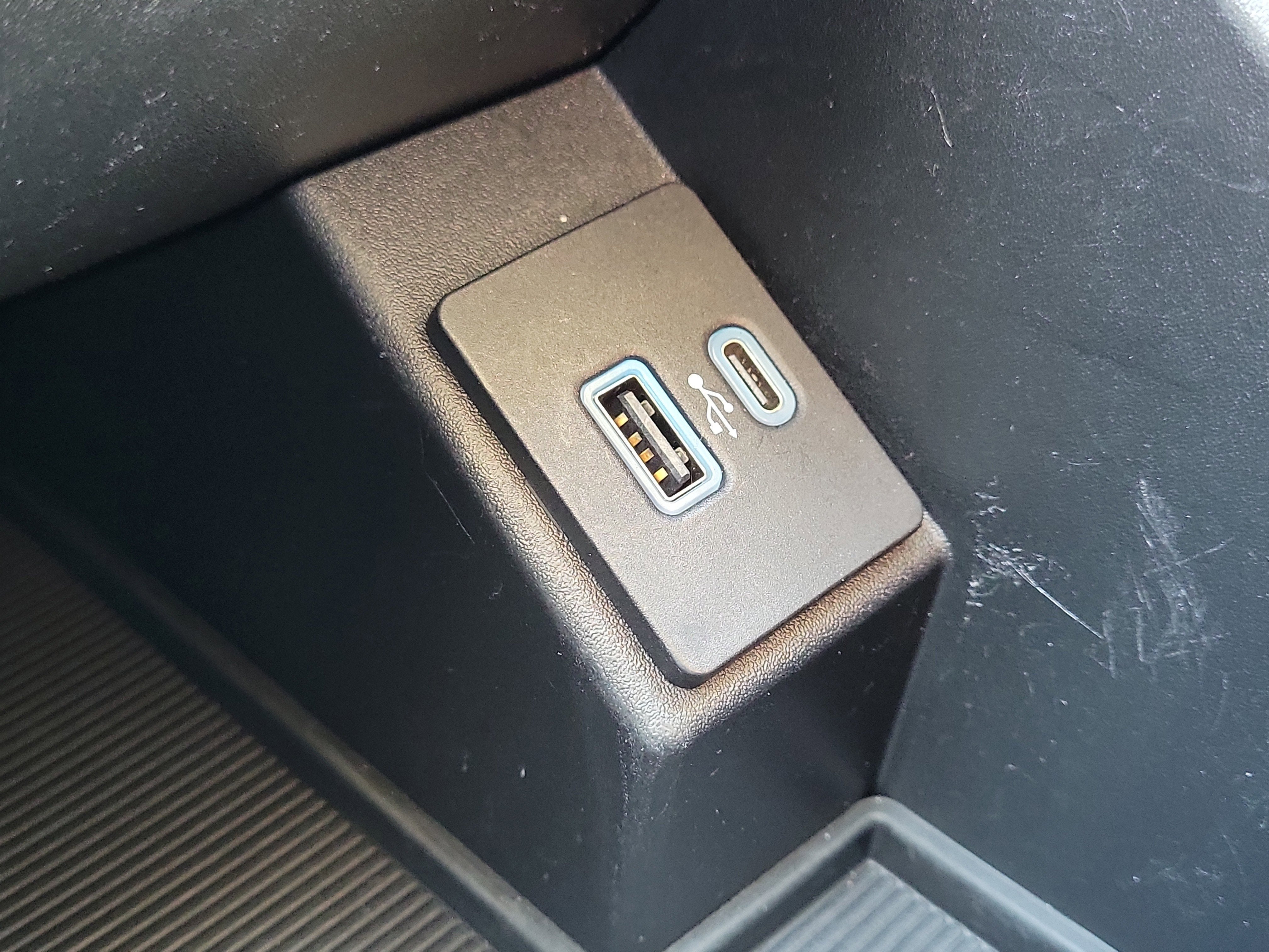 2022 Ford Edge SE 4WD